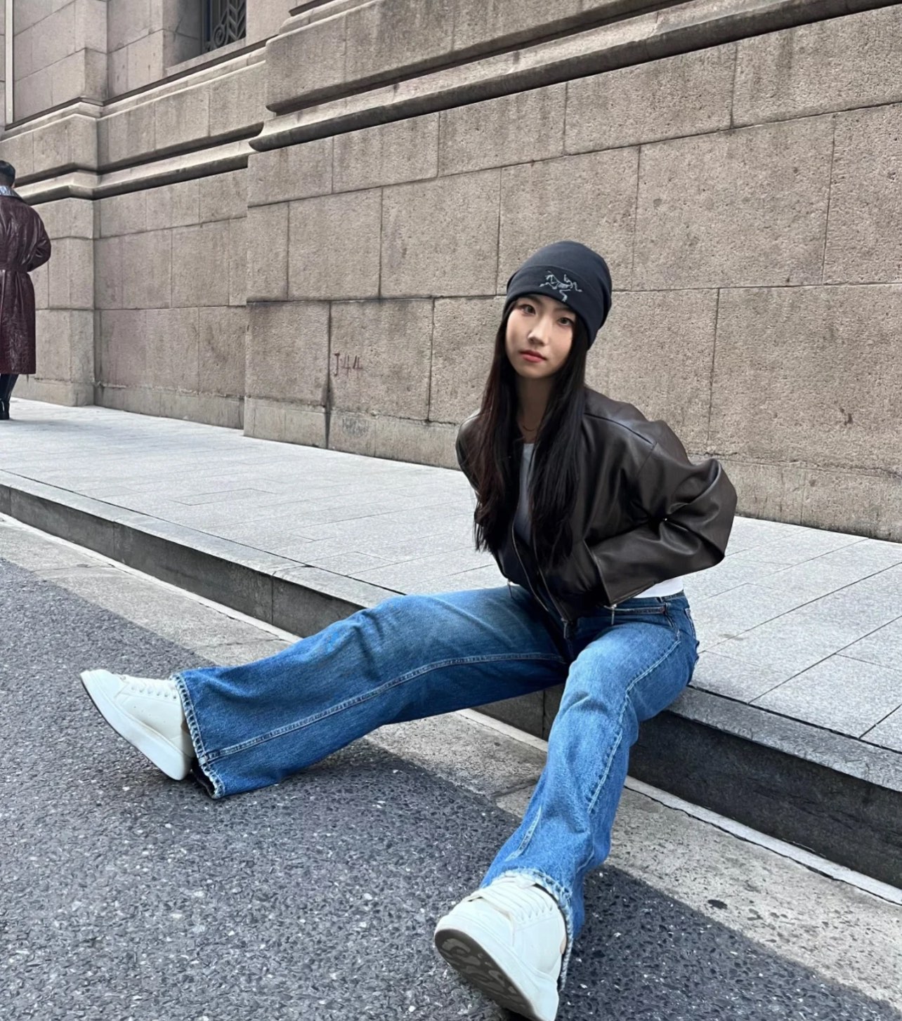 羊毛帽采用柔软的针织材质贴合头型,让你感受到无与伦比的舒适度 2