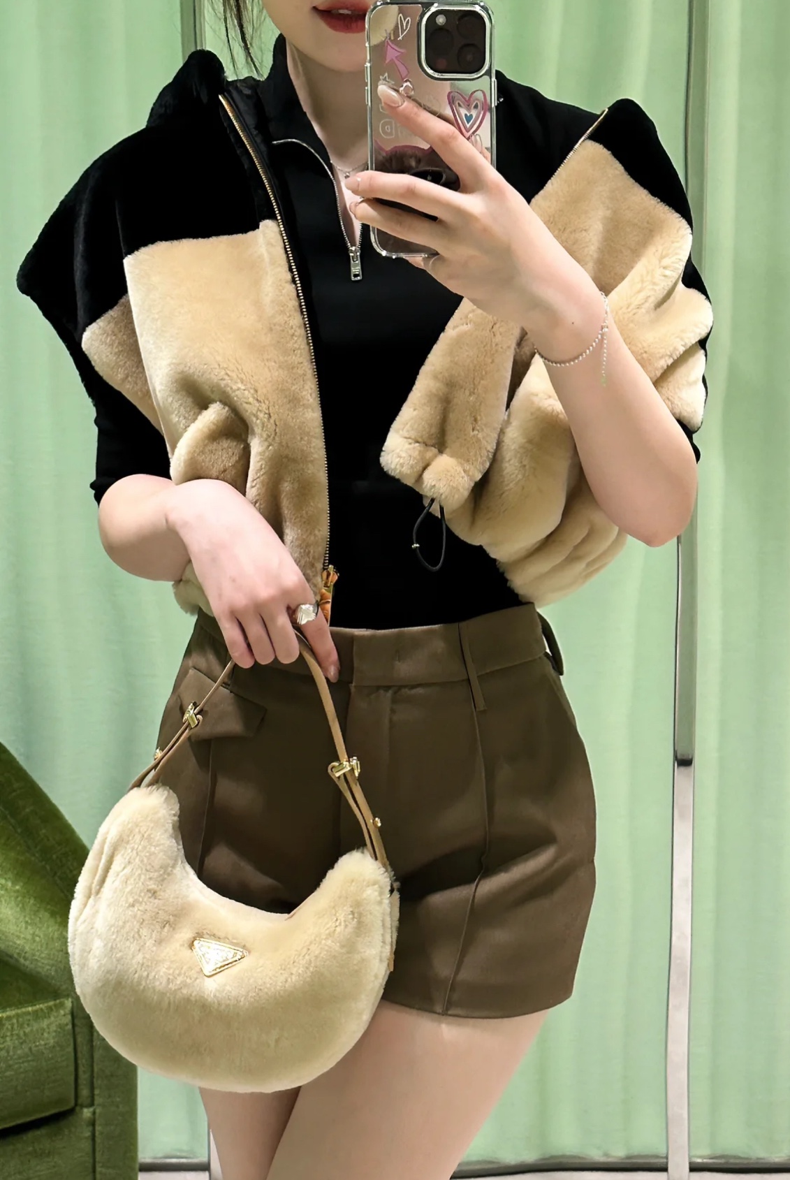A seasonal new arrival, this winter handbag is crafted with a plush - Comprehensive 2