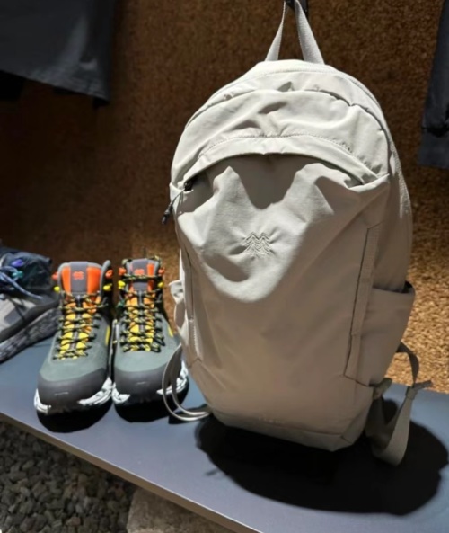 Versatile Backpack for School, Travel, Gym, and Everyday Use,Light Gray 1 Versatile Backpack for School, Travel, Gym, and Everyday Use,Light Gray