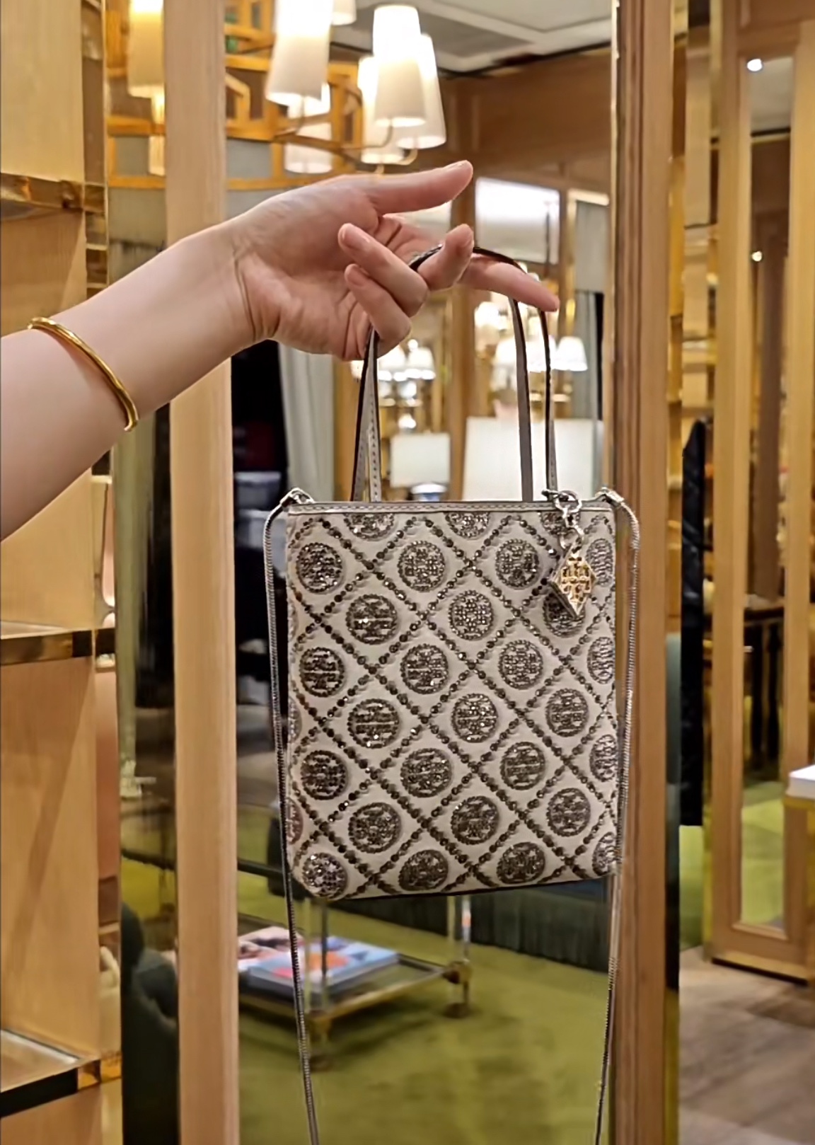 Coach Massive recommendations! ! !