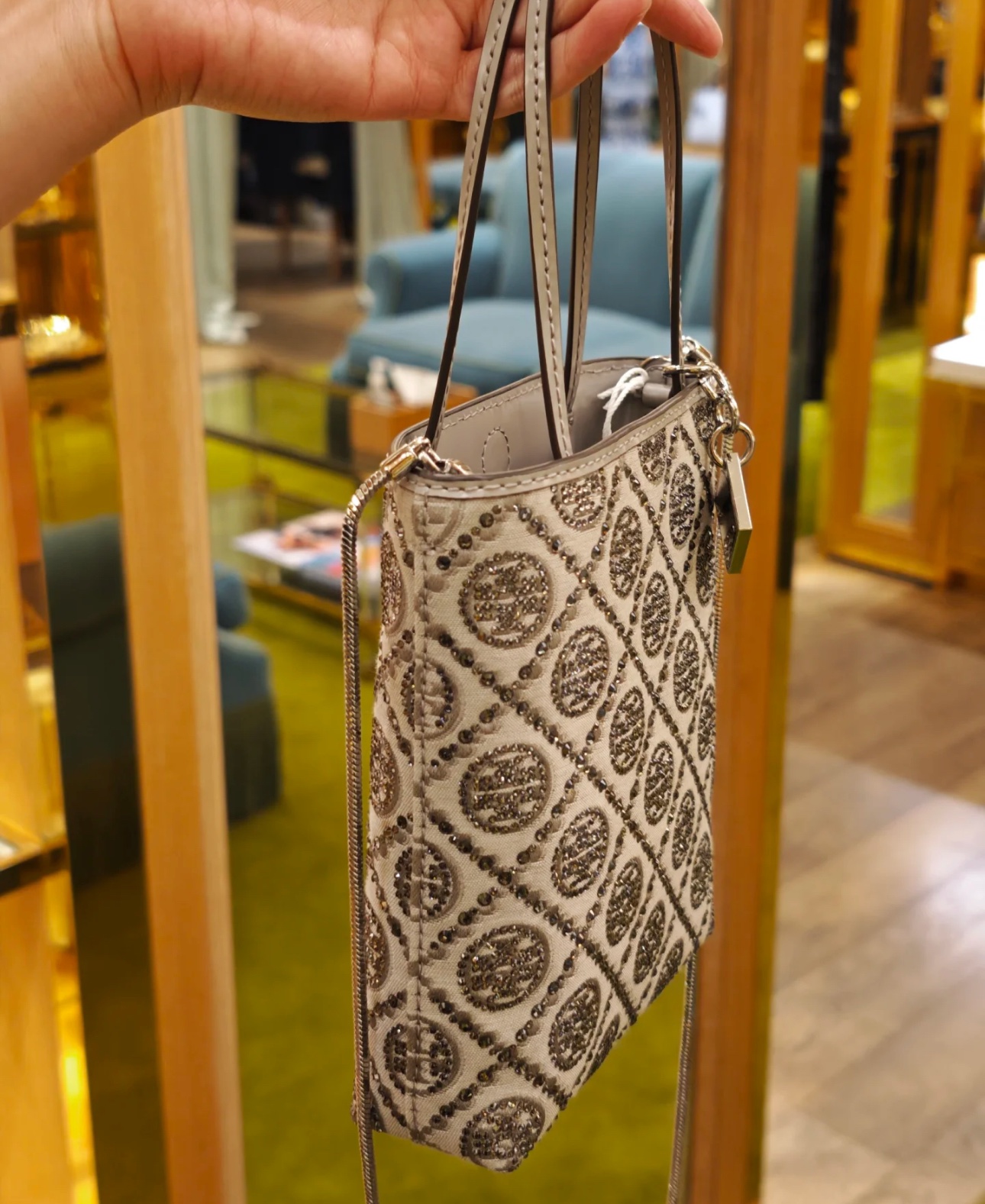 Coach Massive recommendations! ! !