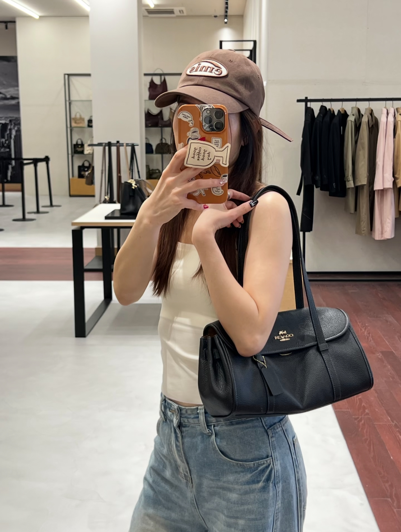 Ferragamo Classic Luxury Handbag Shoulder Crossbody Bag Ref