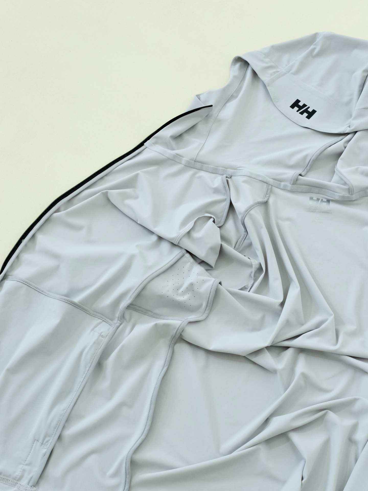 HELLY HANSEN  防晒衣服装 8