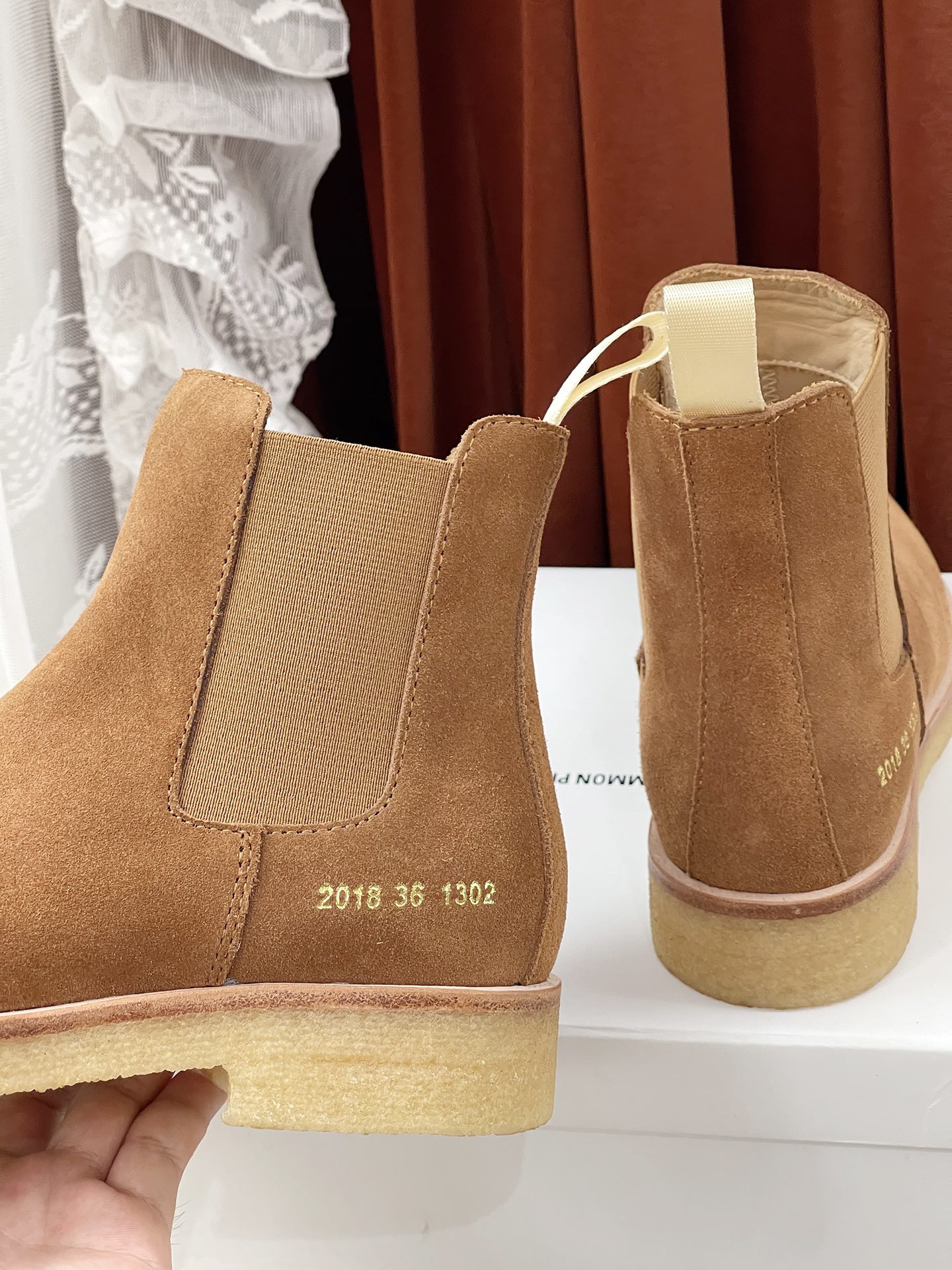 Review: Common Projects Chelsea Boots – Stylish and Comfortable Choice for Men - 图片 9