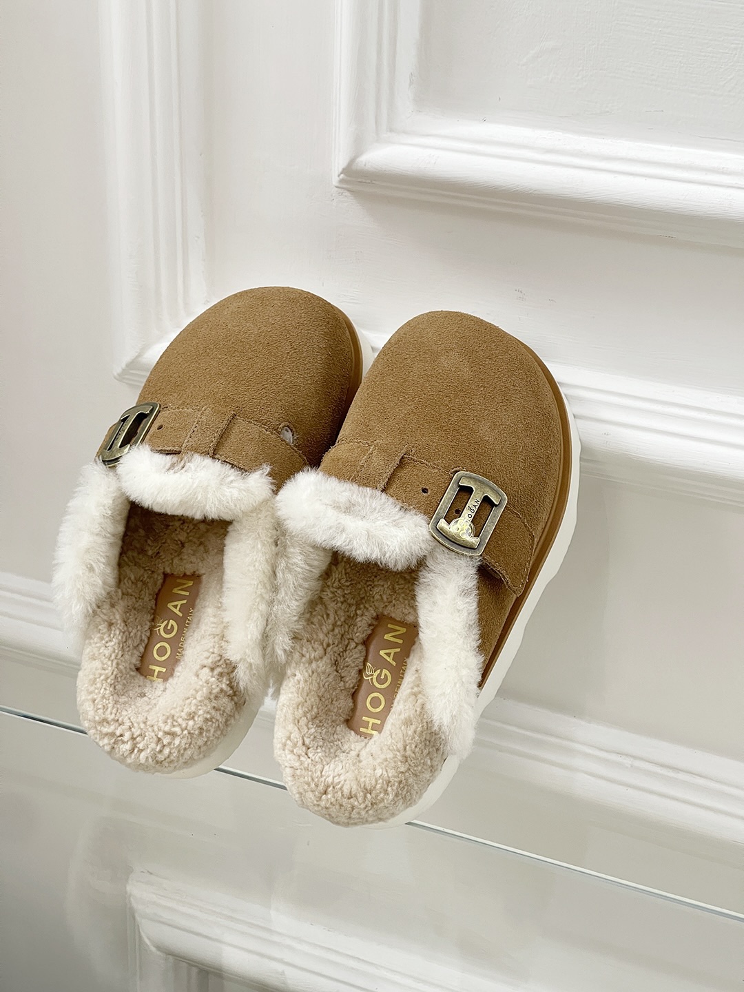 Cozy Wool Slippers with Cow Velvet and Zephyr Soles for Women. - 图片 5