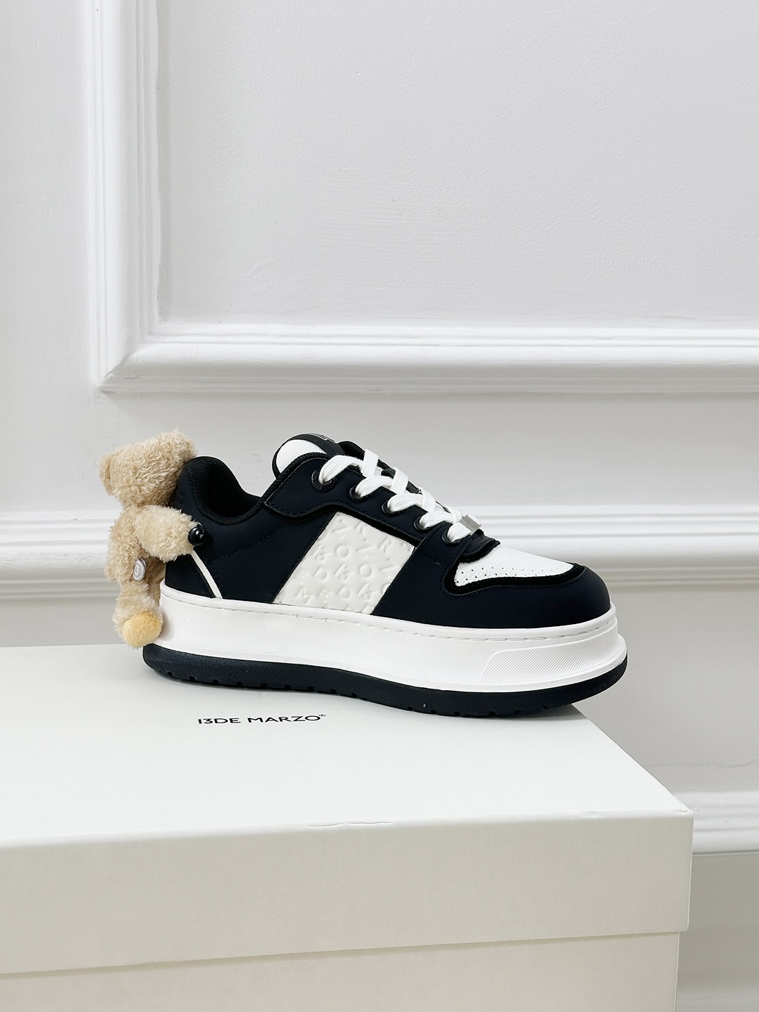 13DE MARZO Panda Sneakers with Removable Bear, Leather Upper, Rubber Sole 5 i1742807938624 51 0 3