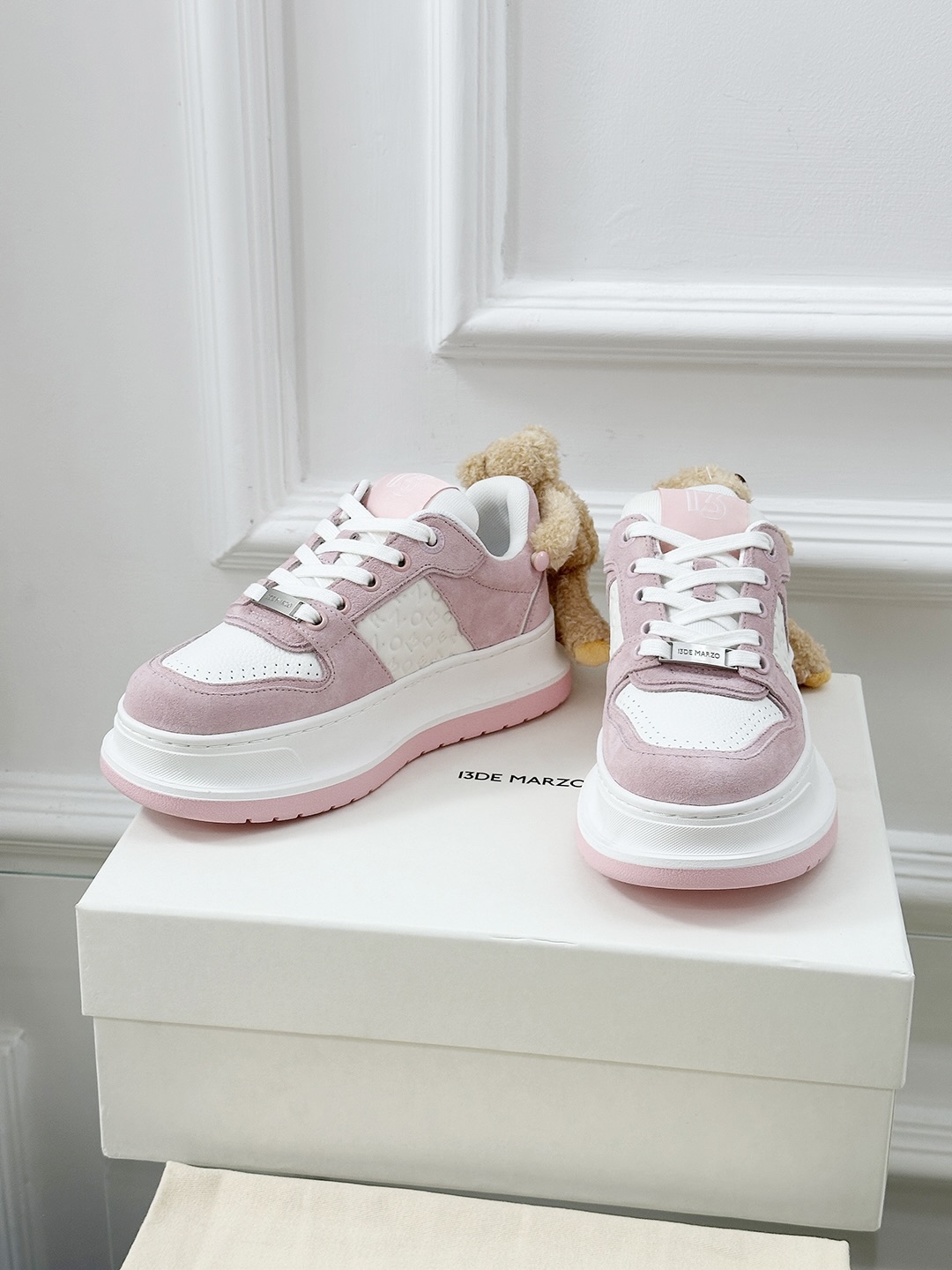 13DE MARZO Panda Canvas Shoes, Stylish Sneakers with Removable Bear Accent 4 i1742807999308 1908 0 2