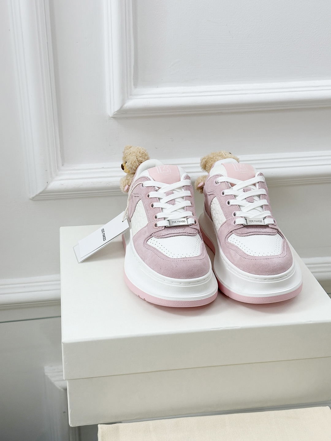 13DE MARZO Panda Canvas Shoes, Stylish Sneakers with Removable Bear Accent 3 i1742807999309 2653 0 1