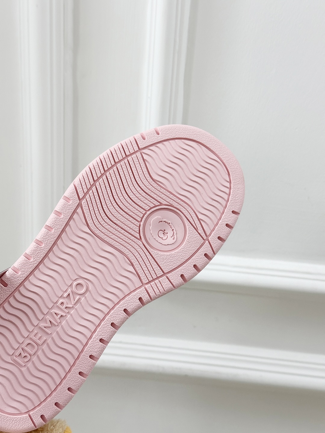 13DE MARZO Panda Canvas Shoes, Stylish Sneakers with Removable Bear Accent 10 i1742808002739 3182 0 8