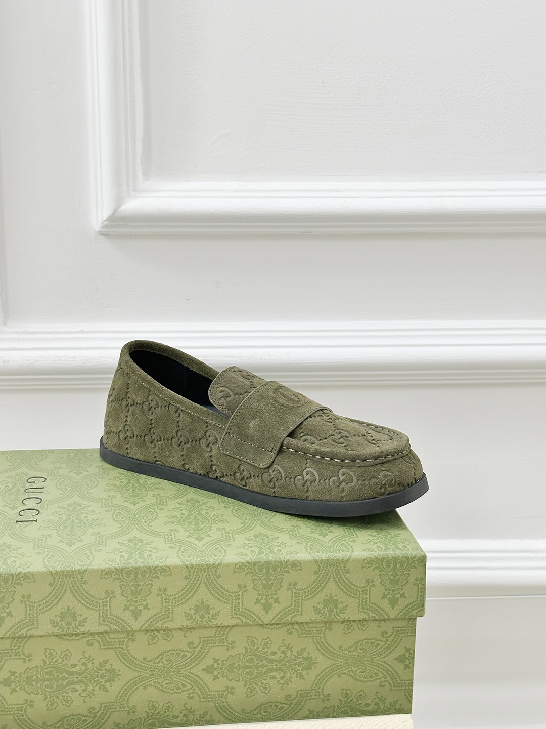 Gucci Early Spring Thick-Soled Loafers with GG Motif in Olive Green Suede 6 i1743241033316 812 0 3