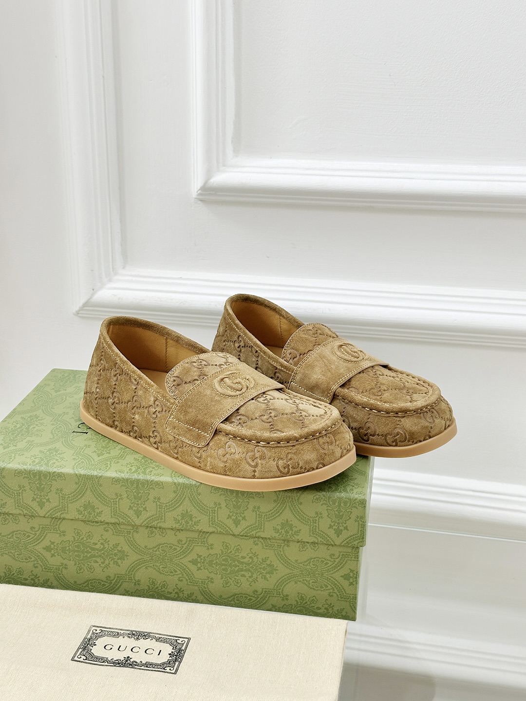 Gucci Women's Spring Loafers Suede Upper with GG Embossed Pattern 3 i1743241056564 94 0 0