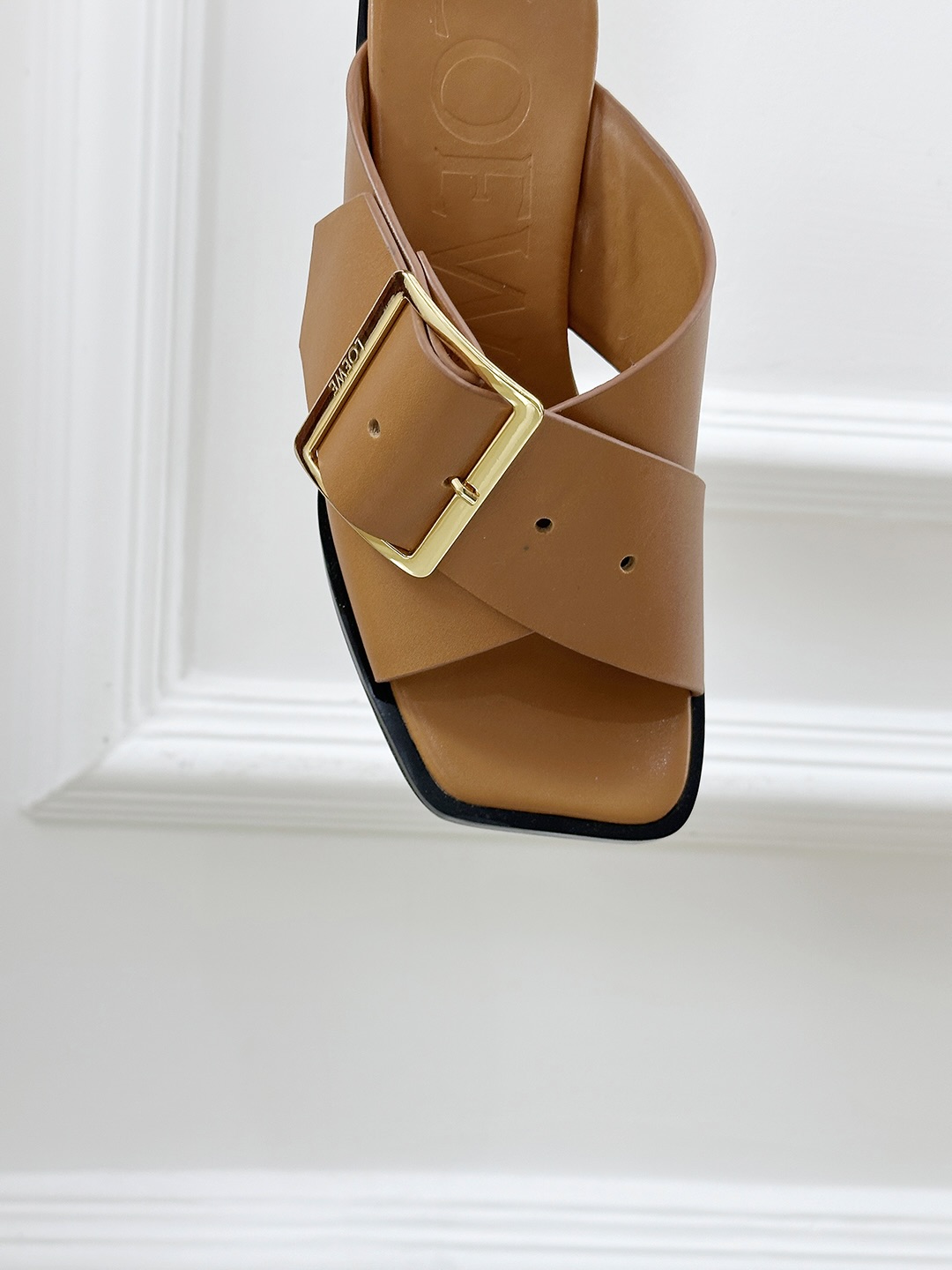 LOEWE Women's Leather Buckle Slide Sandals Elegant Summer Mules 8 i1743324333157 1331 0 6