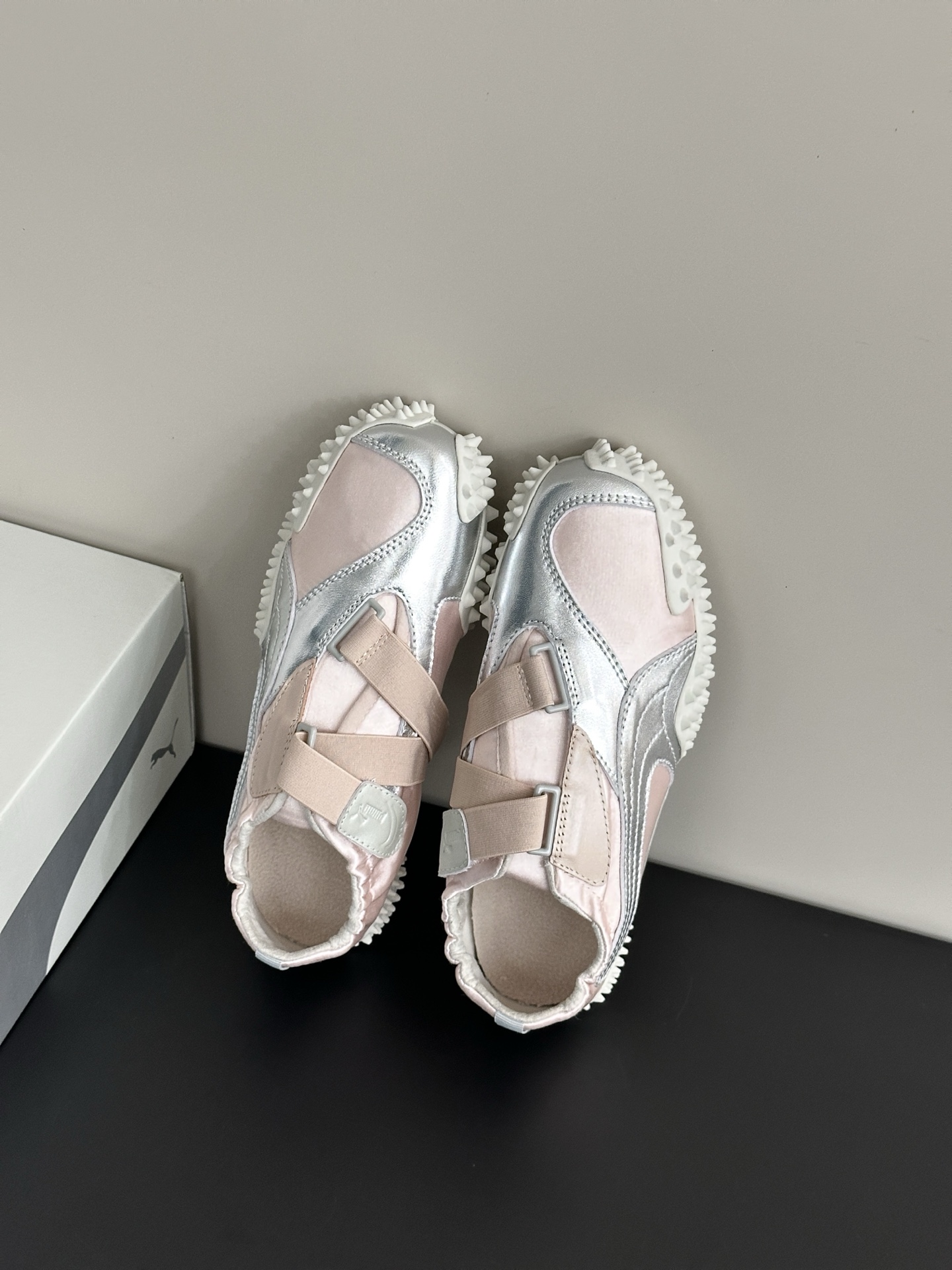 Puma Puma: 25SS Recreational Ballet Shoes with Silk-Skinned Sensory Materials - 图片 4