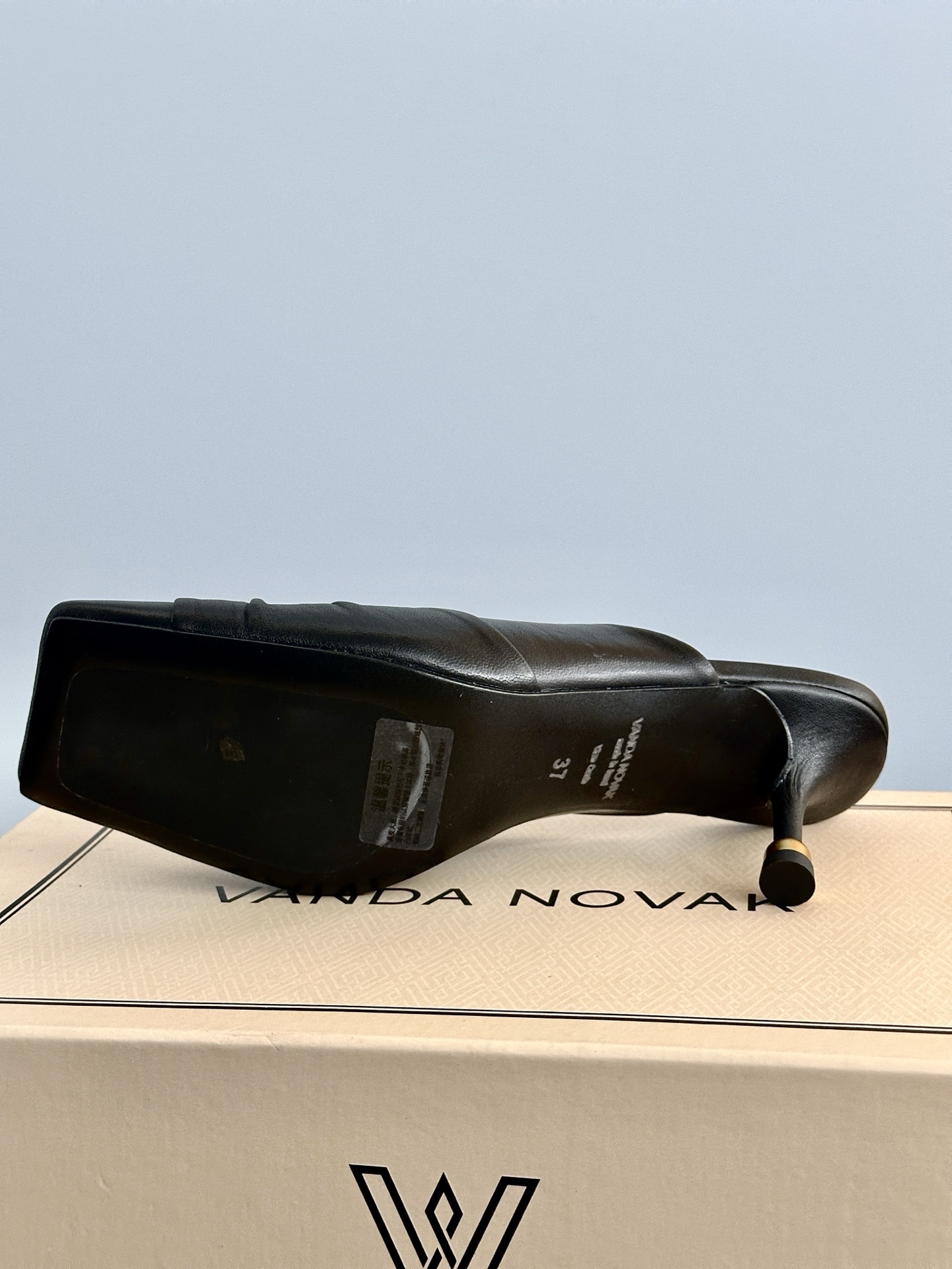 Italian Brand VANDA NOVAK Shoe Series Inspection and Distribution Overview - 图片 9