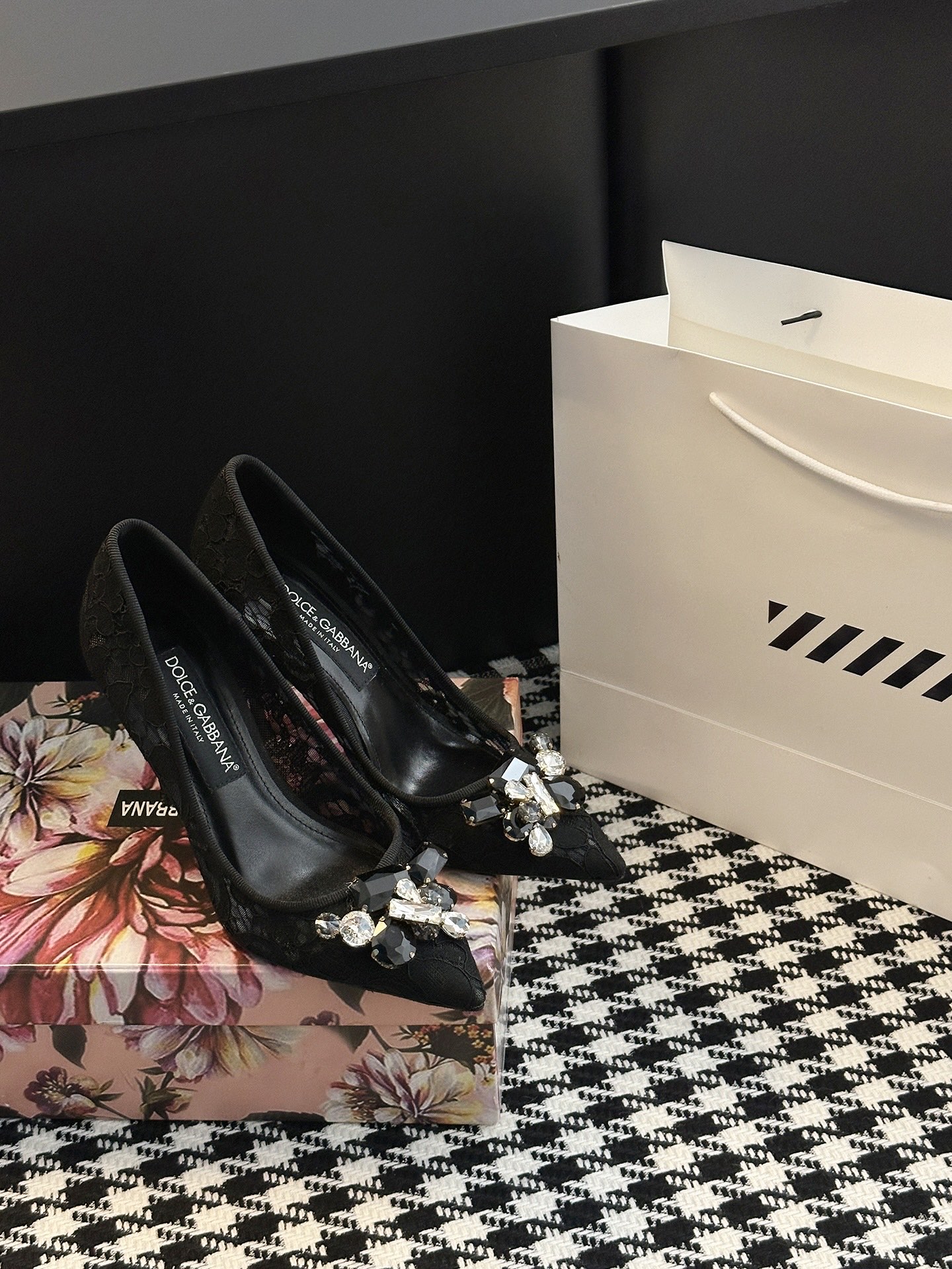 Dolce Gabbana Lace Shoes: Sicilian Romance in Every Detail