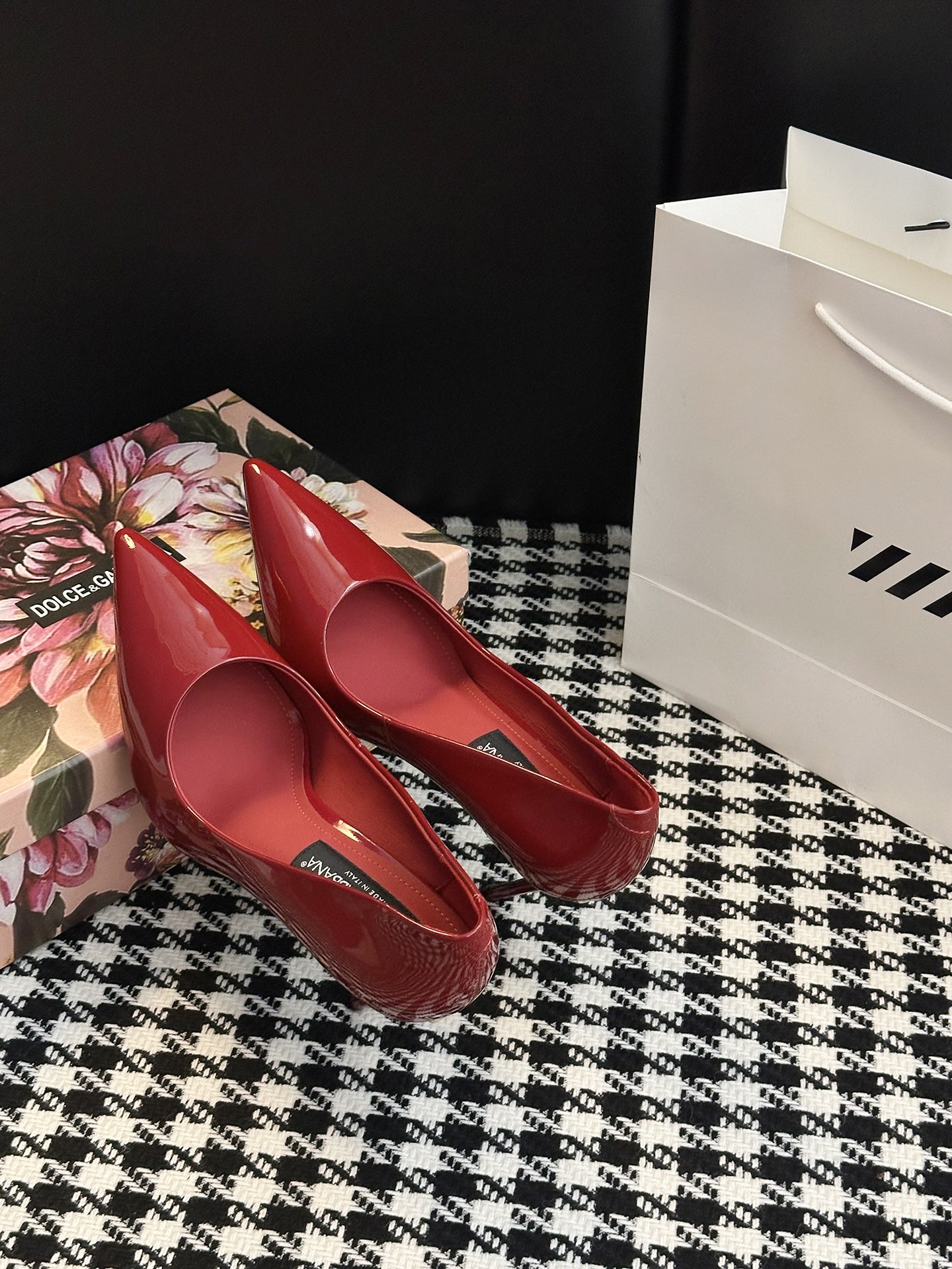 Dolce & Gabbana Shoes: Elegant, Sharp, Timeless. - 图片 5