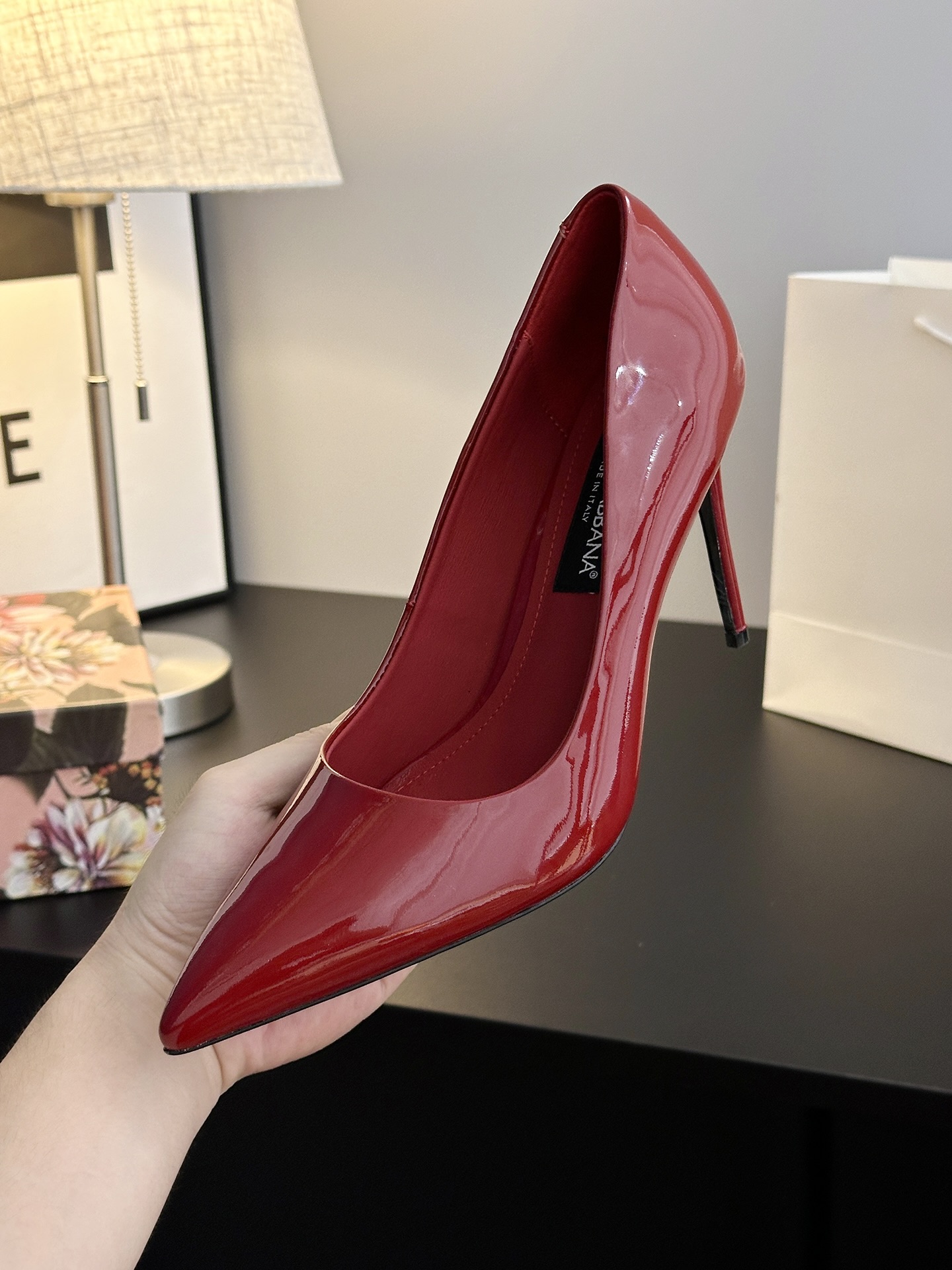 Dolce & Gabbana Shoes: Elegant, Sharp, Timeless. - 图片 8