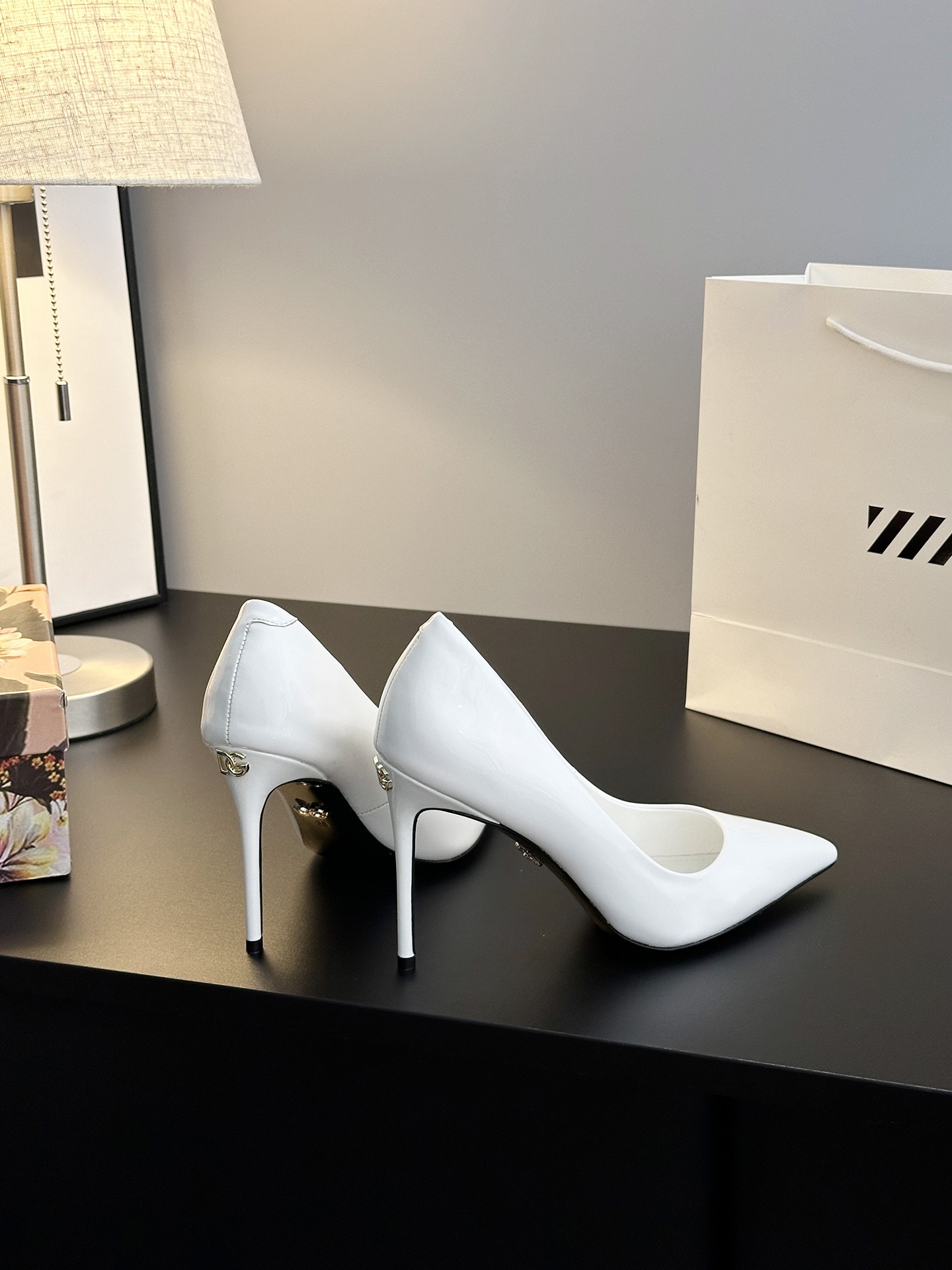 Dolce & Gabbana Shoes: Elegant, Sharp, and Timeless High Heels for Every Occasion - 图片 5