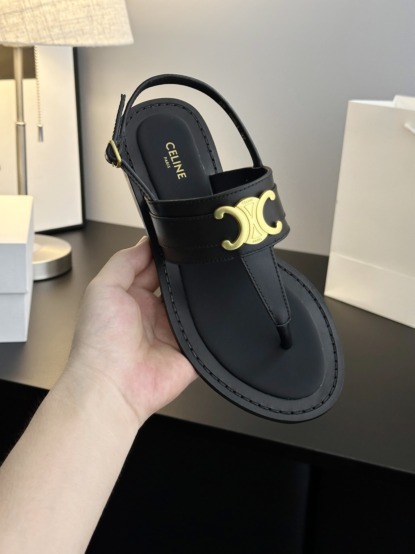 New Celine SS Phlyn Bullet Roman Shoes: Vintage Retrospect, Premium Leather, Full Package. - 图片 7