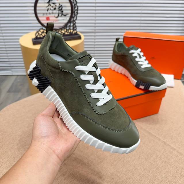 出厂价280【【爱马仕 HERMES】】（高端)  新款🍀 HERMES——顶级版本！选用进口原版牛皮，内里头层舒适！原版耐磨橡胶发泡大底！高品质精品！码数38-45（45定做)