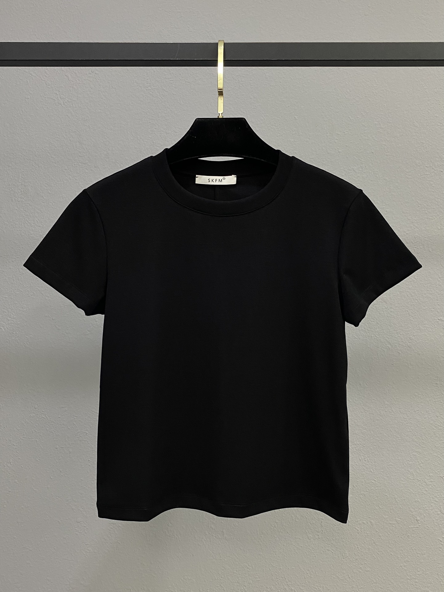 High-Quality Women’s Clothes with Original Packaging: YS25/New.Net T-Shirt, Short-Winded Design, SML. - 图片 7