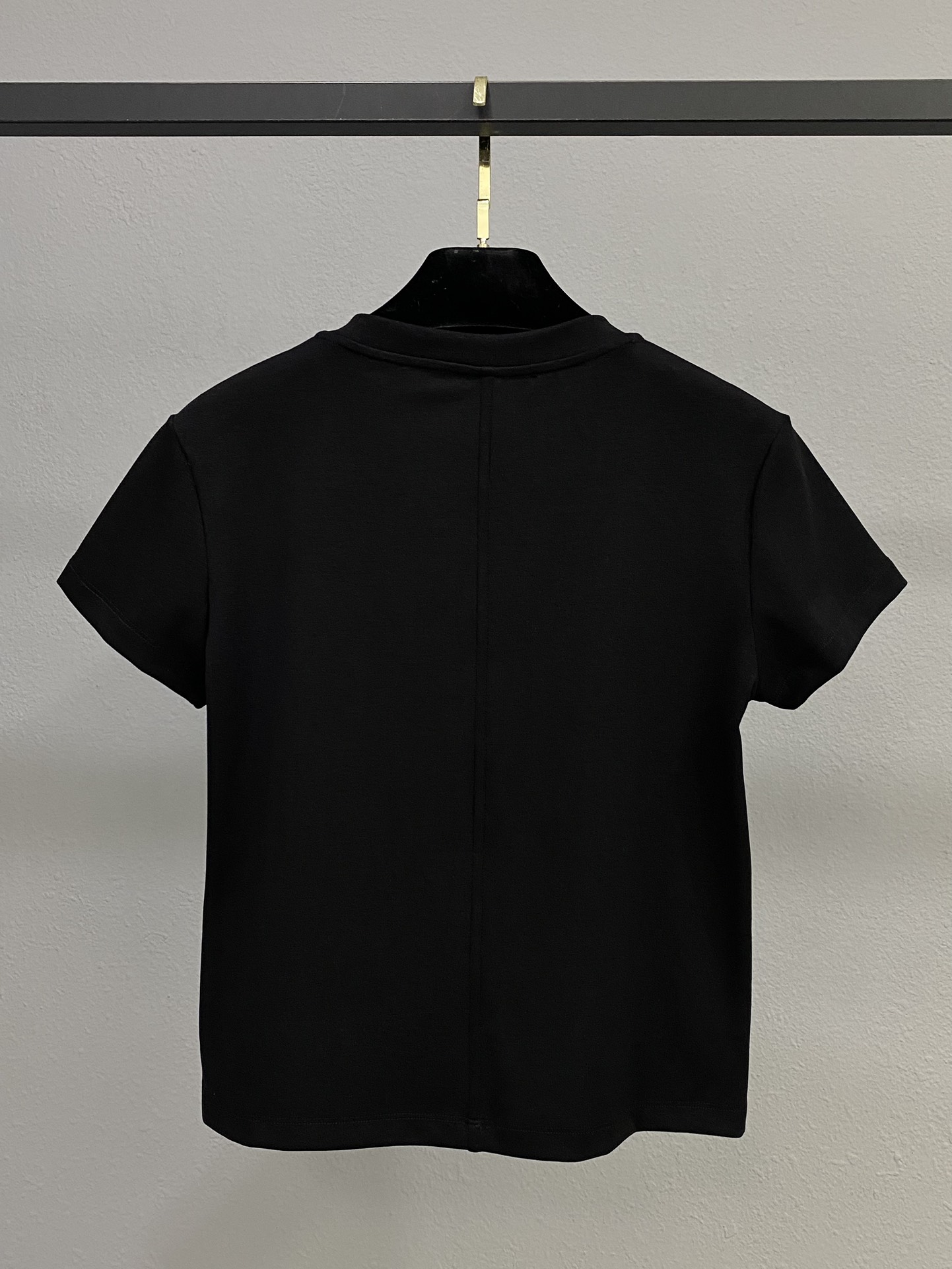 High-Quality Women’s Clothes with Original Packaging: YS25/New.Net T-Shirt, Short-Winded Design, SML. - 图片 6