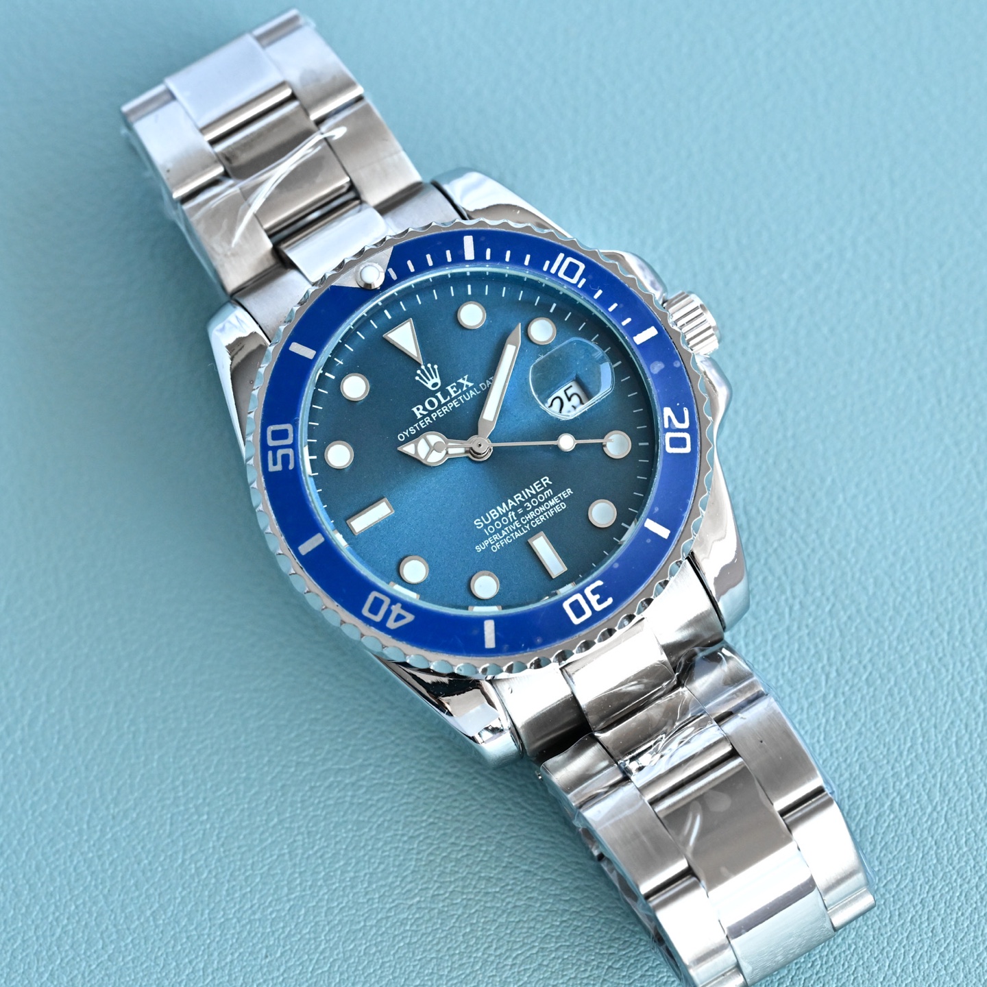 ❤️250包邮/原单代购级别
劳力士速卖通爆款蓝鬼防机械走时石英表实心钢带三度防水