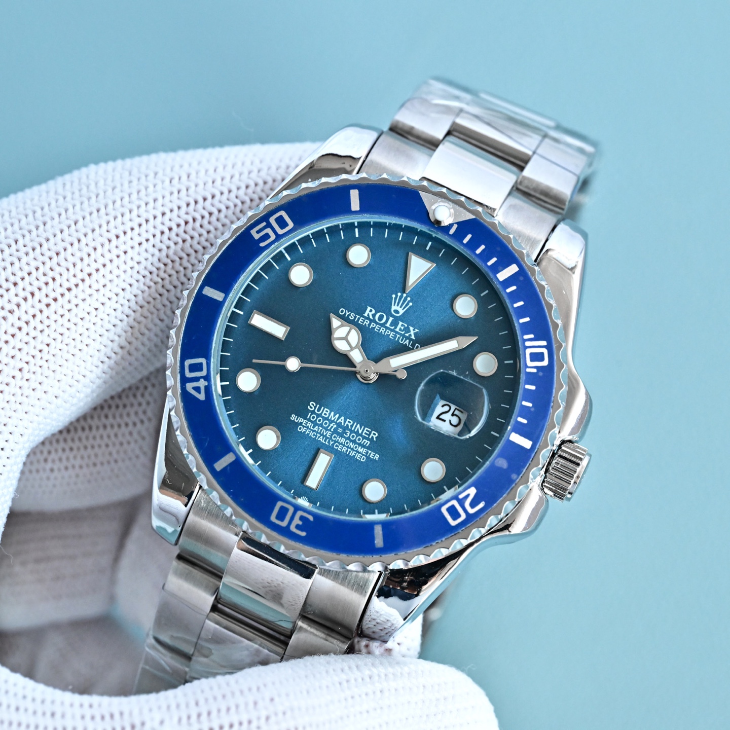 ❤️250包邮/原单代购级别
劳力士速卖通爆款蓝鬼防机械走时石英表实心钢带三度防水