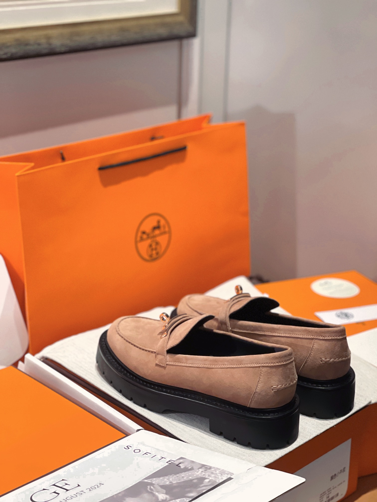 Hermes LCoNe Loafers: Classic Style with Kelly Buckle & Premium Leather 7 i1730971788 5087 5