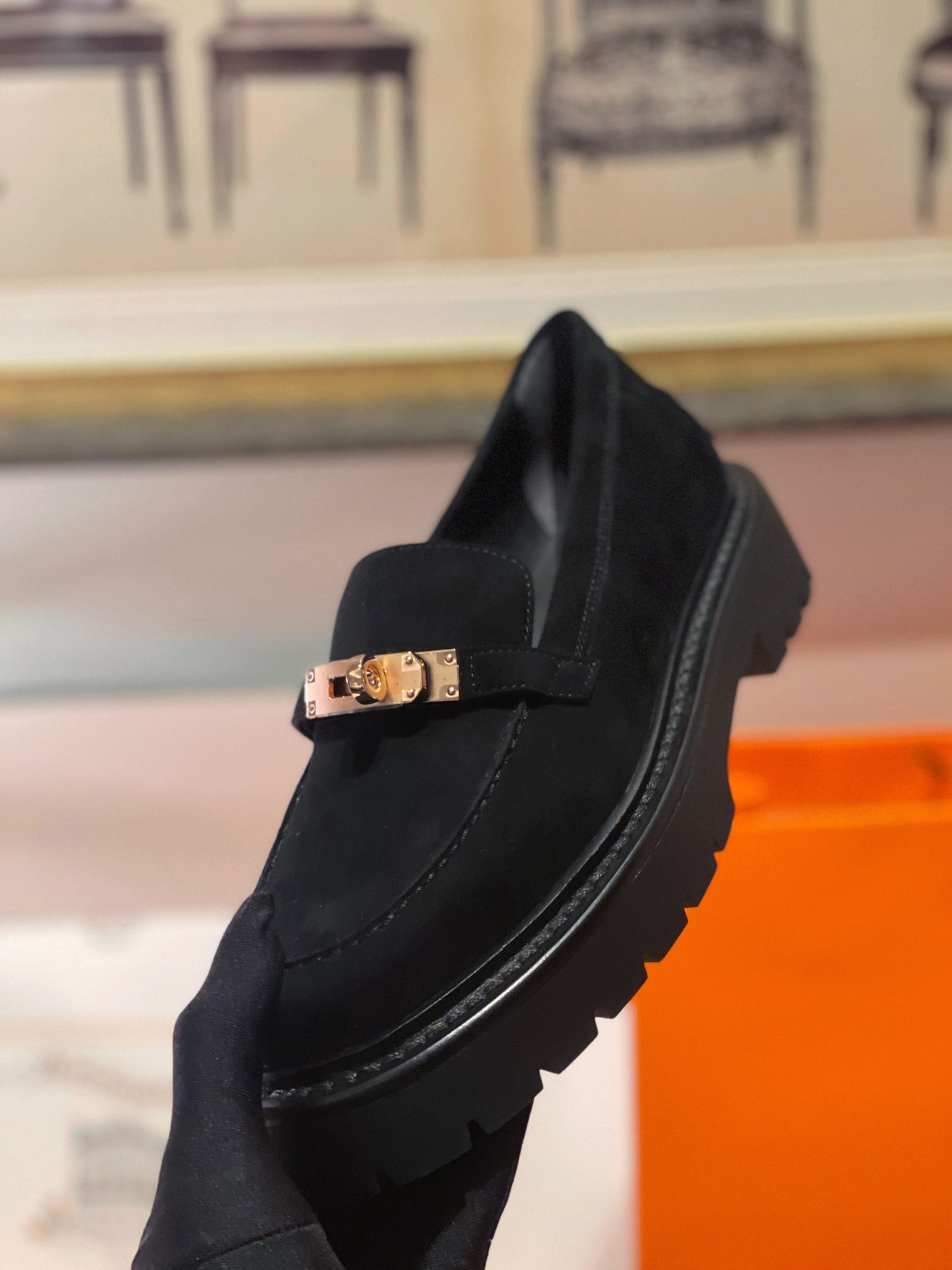 Hermès LCoNe Loafers: Classic Style with Kelly Buckle & Lightweight Sole 6 i1731058190 7527 0