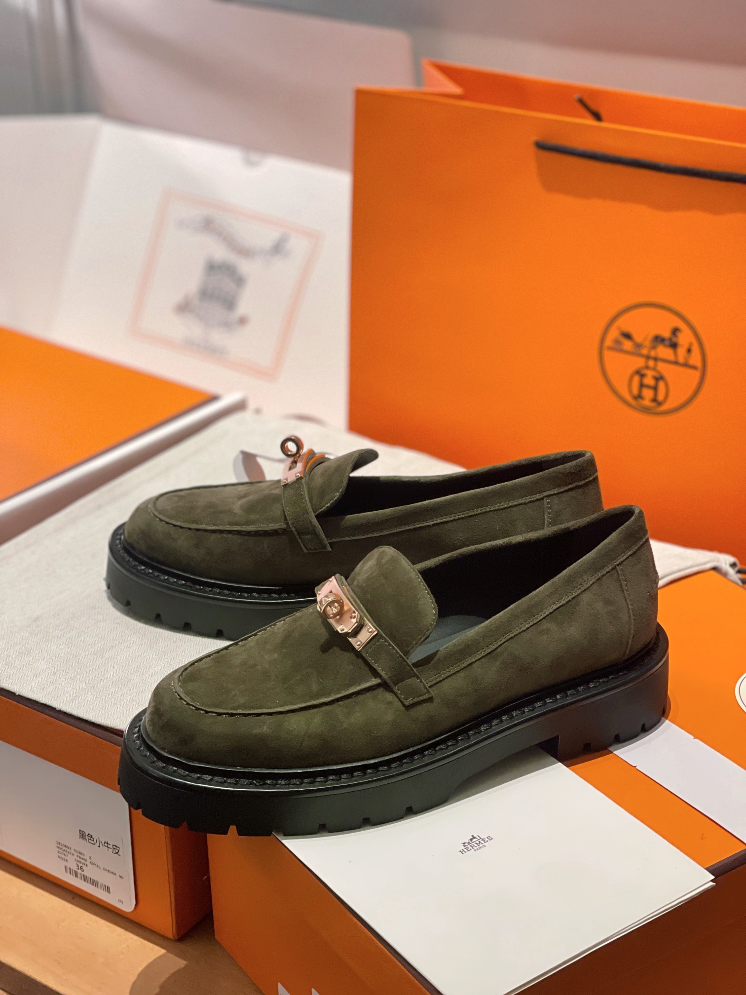 Hermes LCoNe Loafers: Classic Style with Kelly Buckle & Premium Leather 4 i1731077010 8314 5