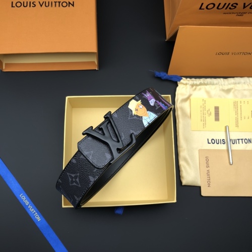 Louis Vuitton Reversible Belt with NFC Chip, 4cm Wide - Limited Edition 1 Louis Vuitton Reversible Belt with NFC Chip, 4cm Wide - Limited Edition