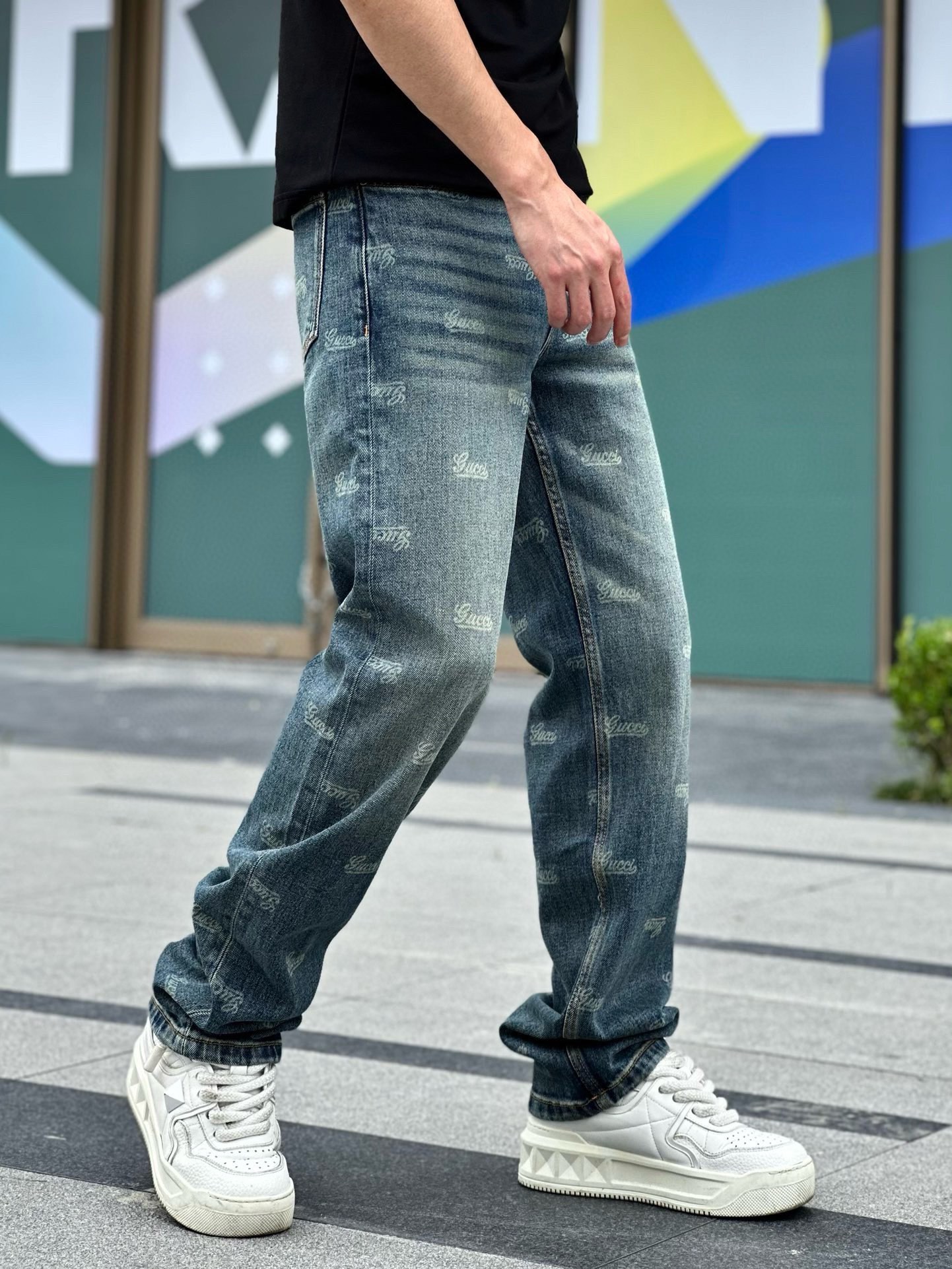 ￼ 新款现货上市🔥🔥🔥🔥原单阔腿裤👖超级定制款，原版五金，超级重工工艺，版型超赞👍细节做工无可挑剔！款式