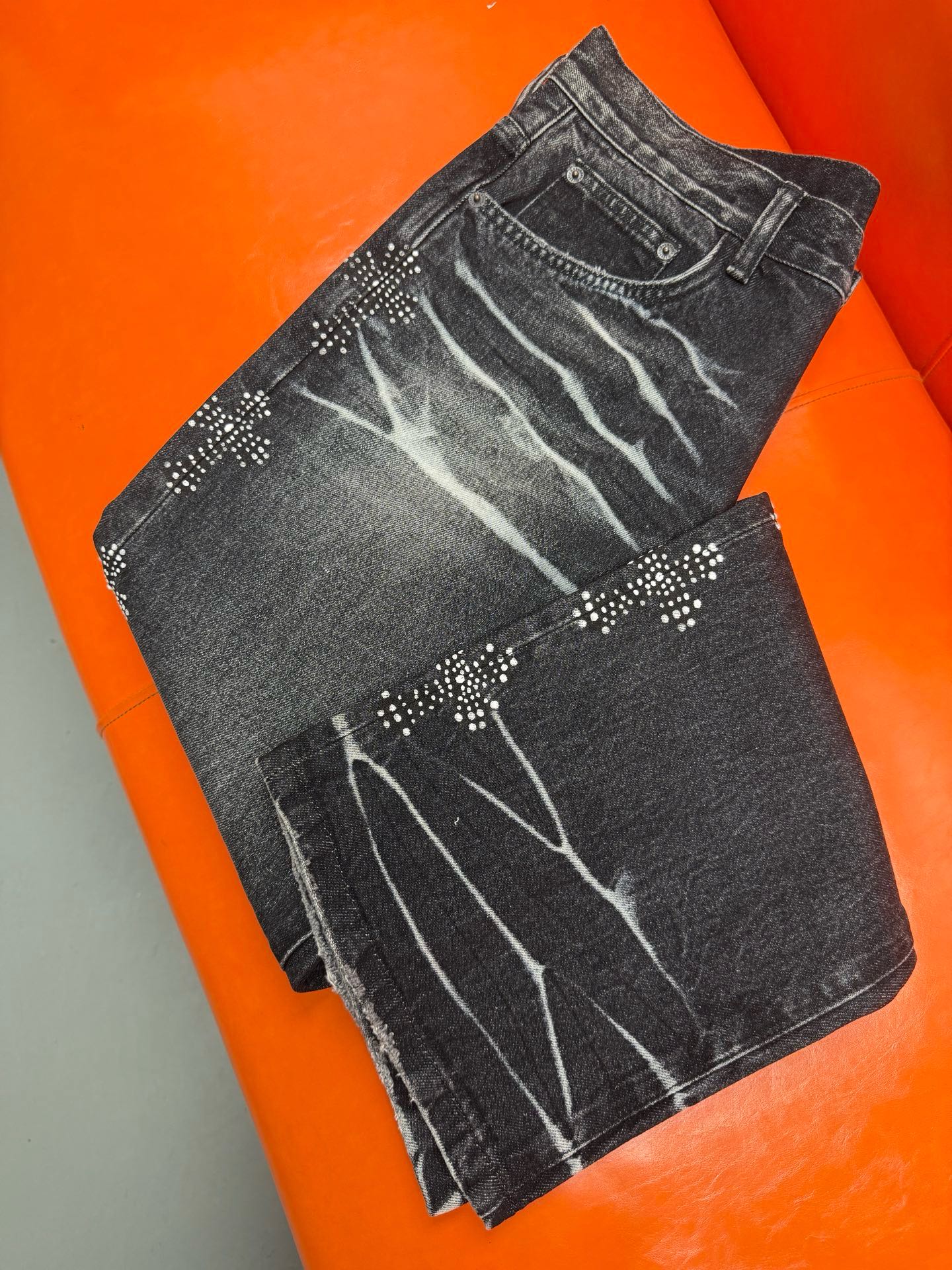 加班创新，独家独特新款，手工手绘、最最新。[庆祝] 🔥创新新款🔥 创新新款🔥 创新新款上市现货🔥🔥最新原