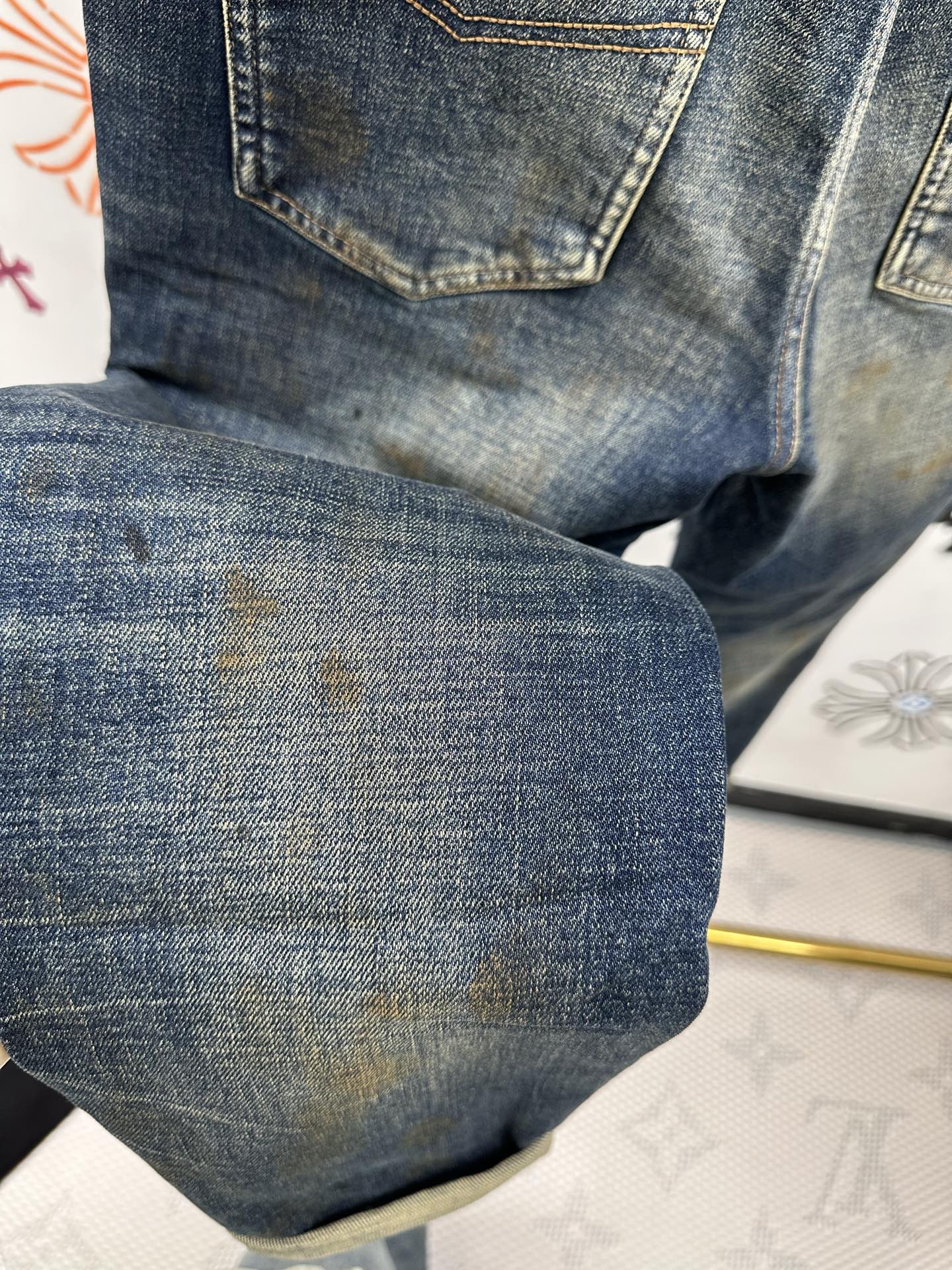 秋冬🔥新款现货上市🔥🔥原单爆款牛仔裤👖超级定制款，原版五金，超级重工工艺，版型超赞👍细节做工无可挑剔！款