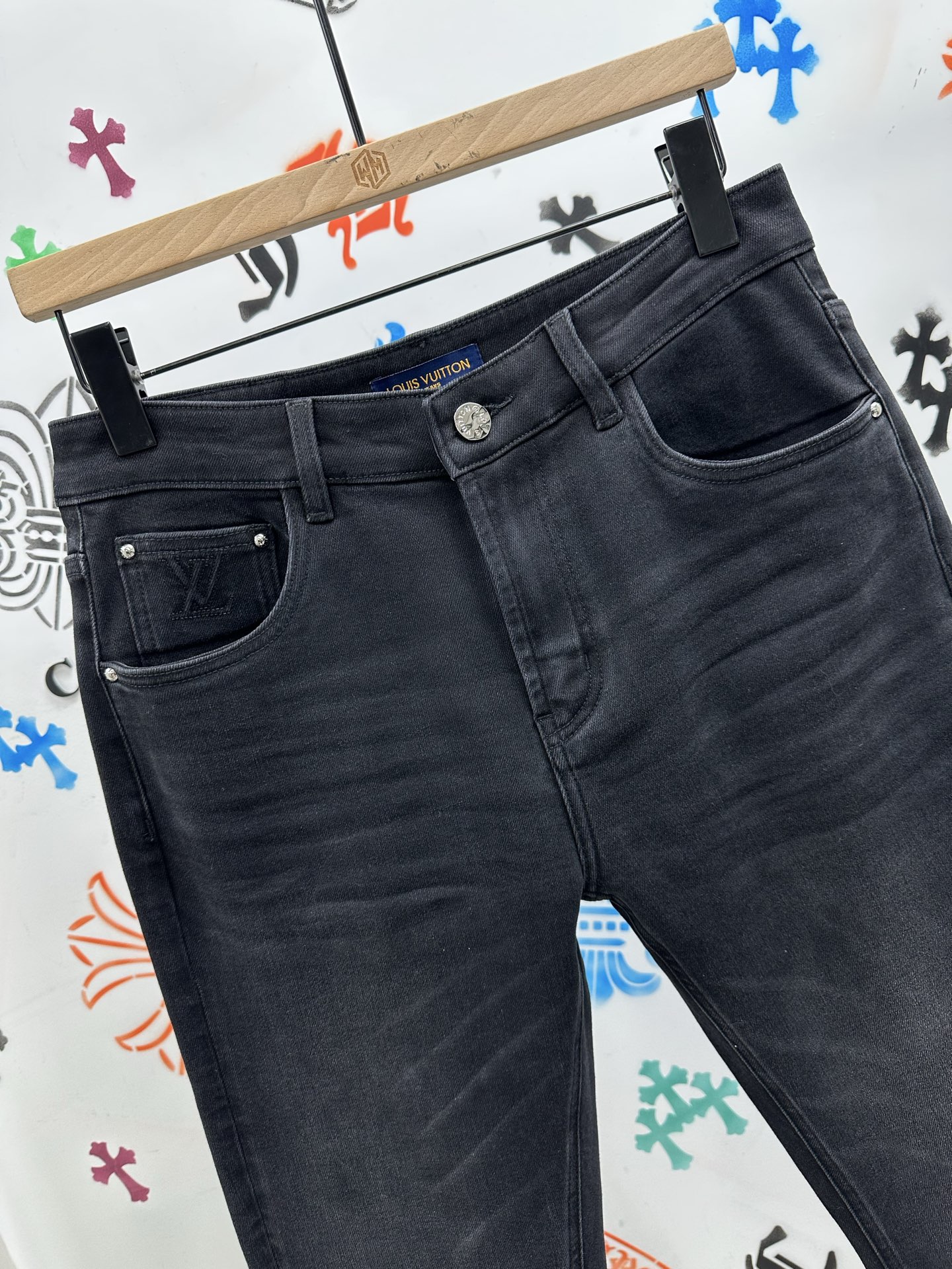 冬❄️（底抓绒）🔥新款现货上市🔥🔥原单爆款牛仔裤👖超级定制款，原版五金，超级重工工艺，版型超赞👍细节做工