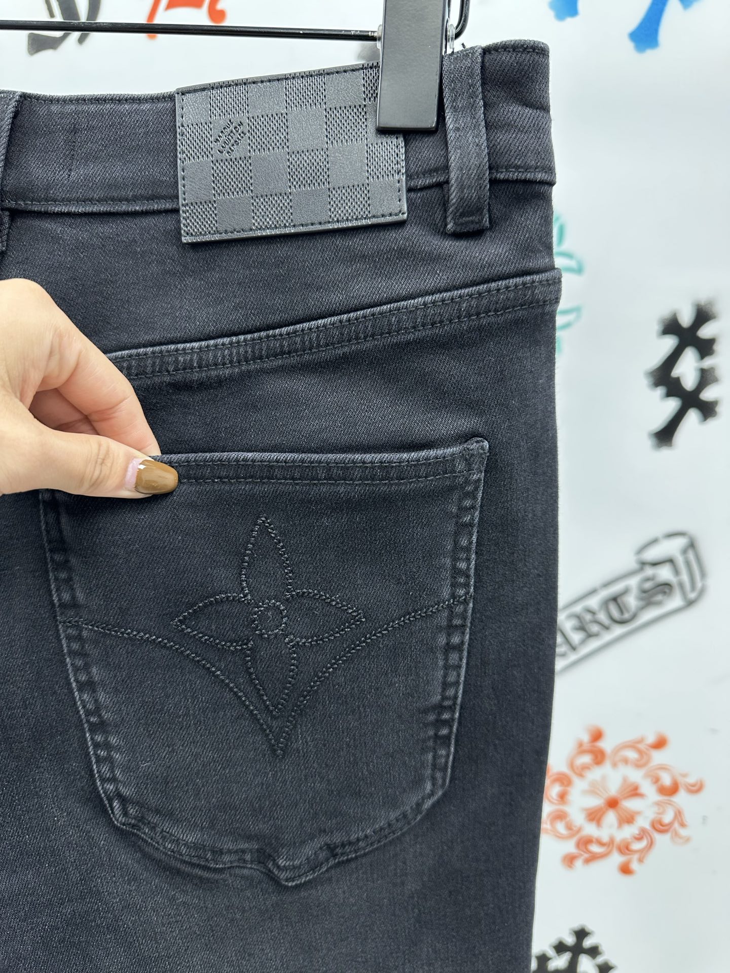 冬❄️（底抓绒）🔥新款现货上市🔥🔥原单爆款牛仔裤👖超级定制款，原版五金，超级重工工艺，版型超赞👍细节做工