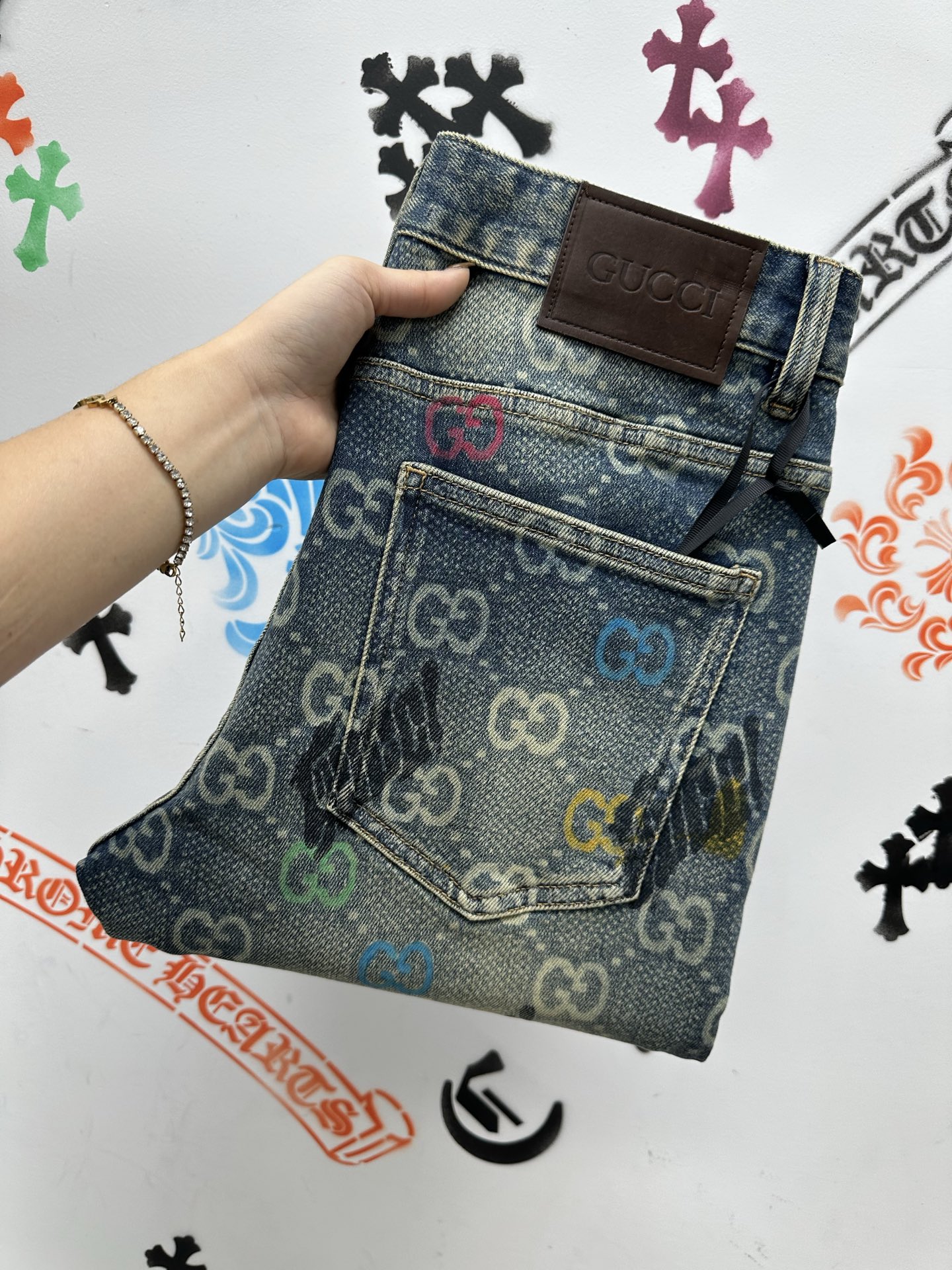 独特家爆款，创新新款. 🔥￼新款现货上市🔥🔥原单爆款牛仔裤👖超级定制款，原版五金，超级重工工艺，版型超赞