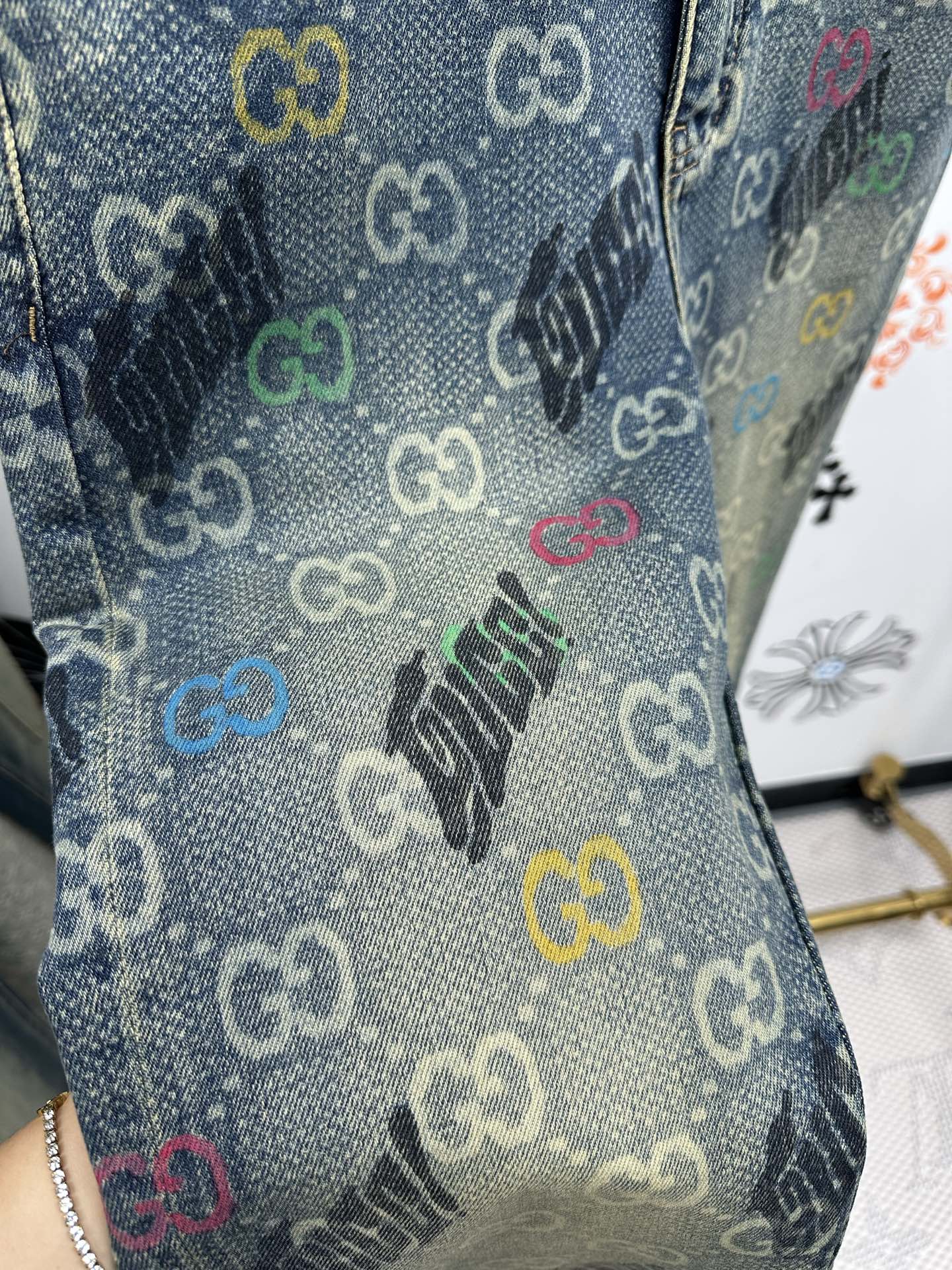 独特家爆款，创新新款. 🔥￼新款现货上市🔥🔥原单爆款牛仔裤👖超级定制款，原版五金，超级重工工艺，版型超赞