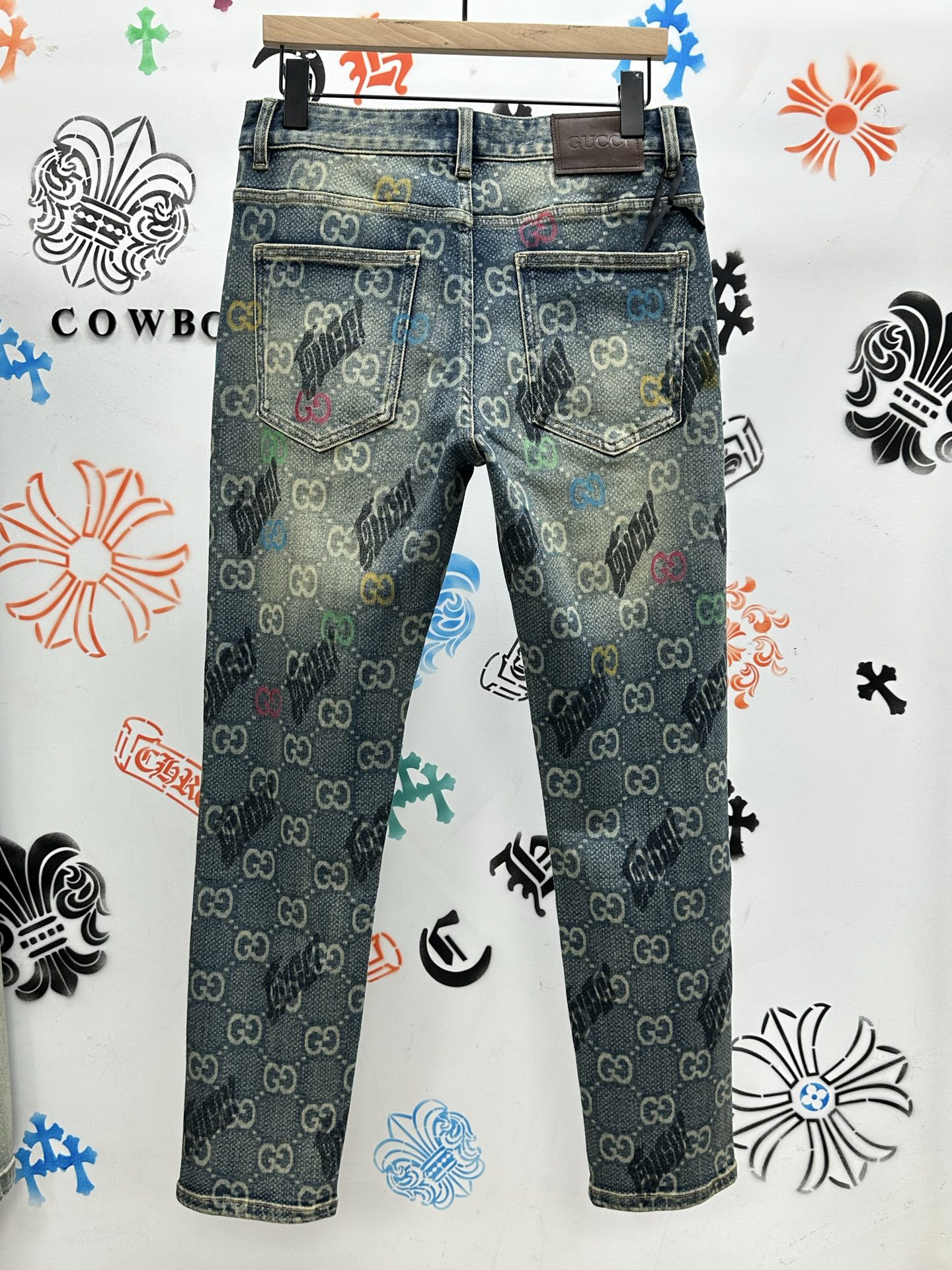 独特家爆款，创新新款. 🔥￼新款现货上市🔥🔥原单爆款牛仔裤👖超级定制款，原版五金，超级重工工艺，版型超赞