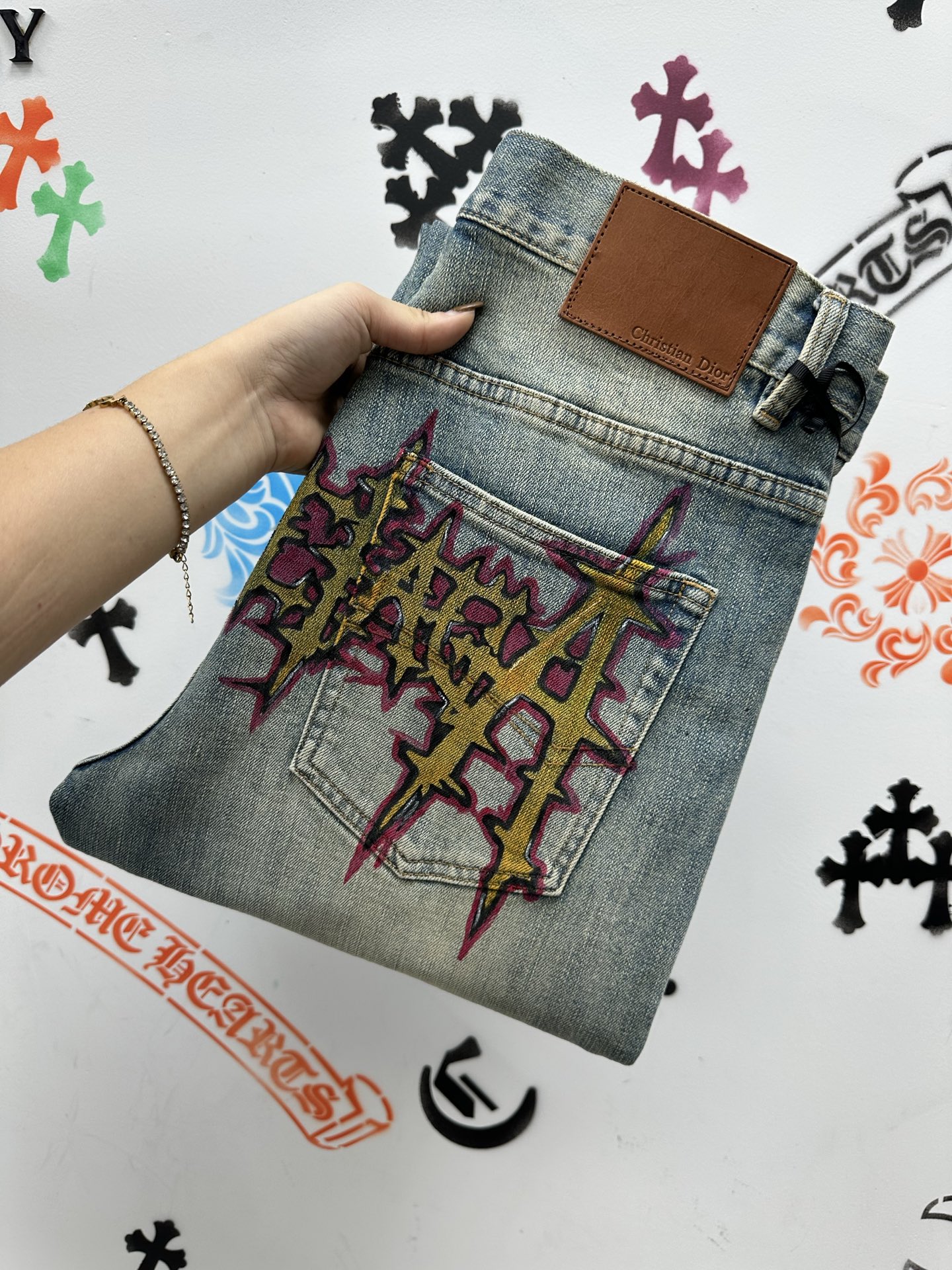 独特家爆款，创新新款. 🔥￼新款现货上市🔥🔥原单爆款牛仔裤👖超级定制款，原版五金，超级重工工艺，版型超赞