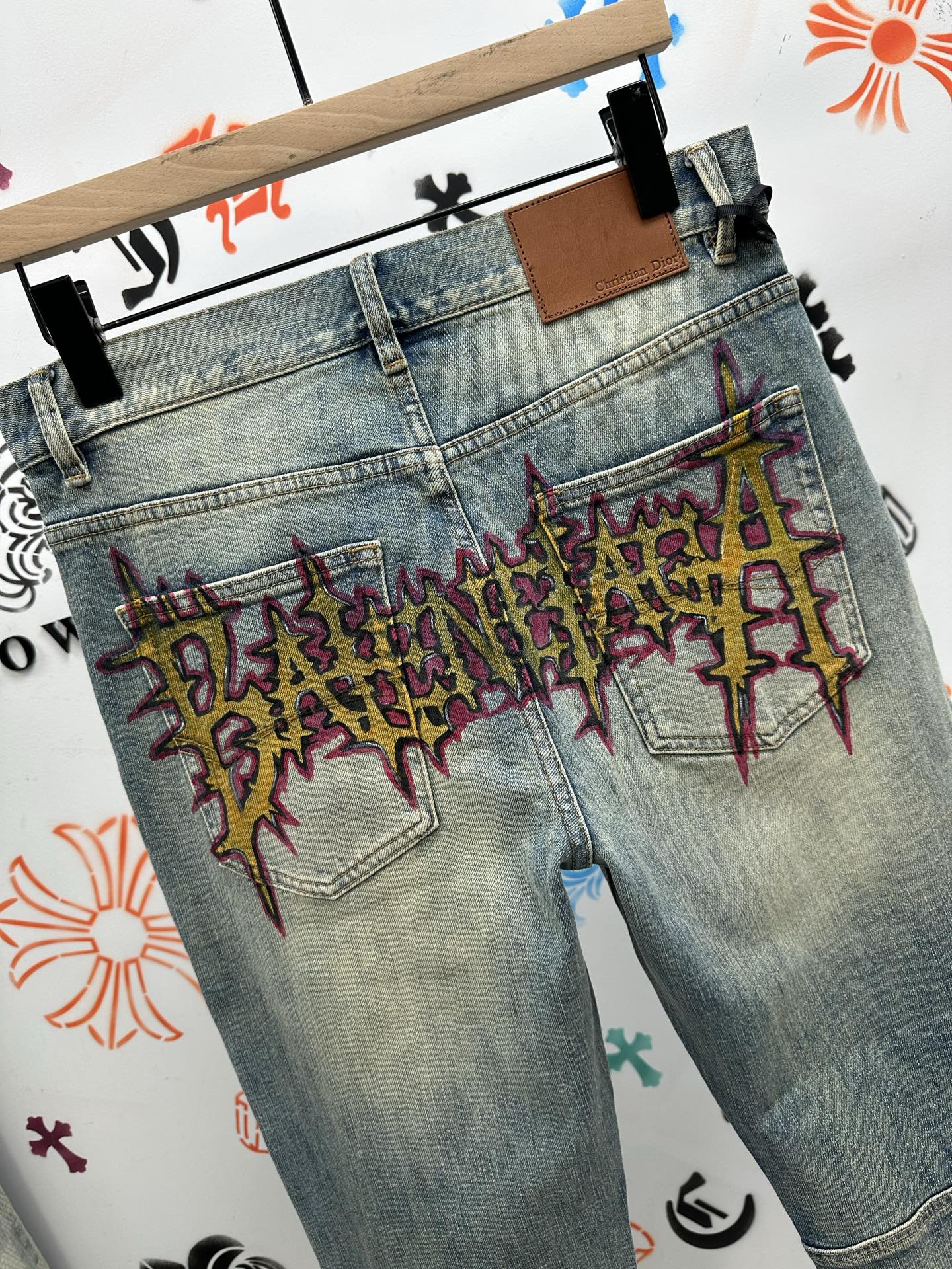 独特家爆款，创新新款. 🔥￼新款现货上市🔥🔥原单爆款牛仔裤👖超级定制款，原版五金，超级重工工艺，版型超赞