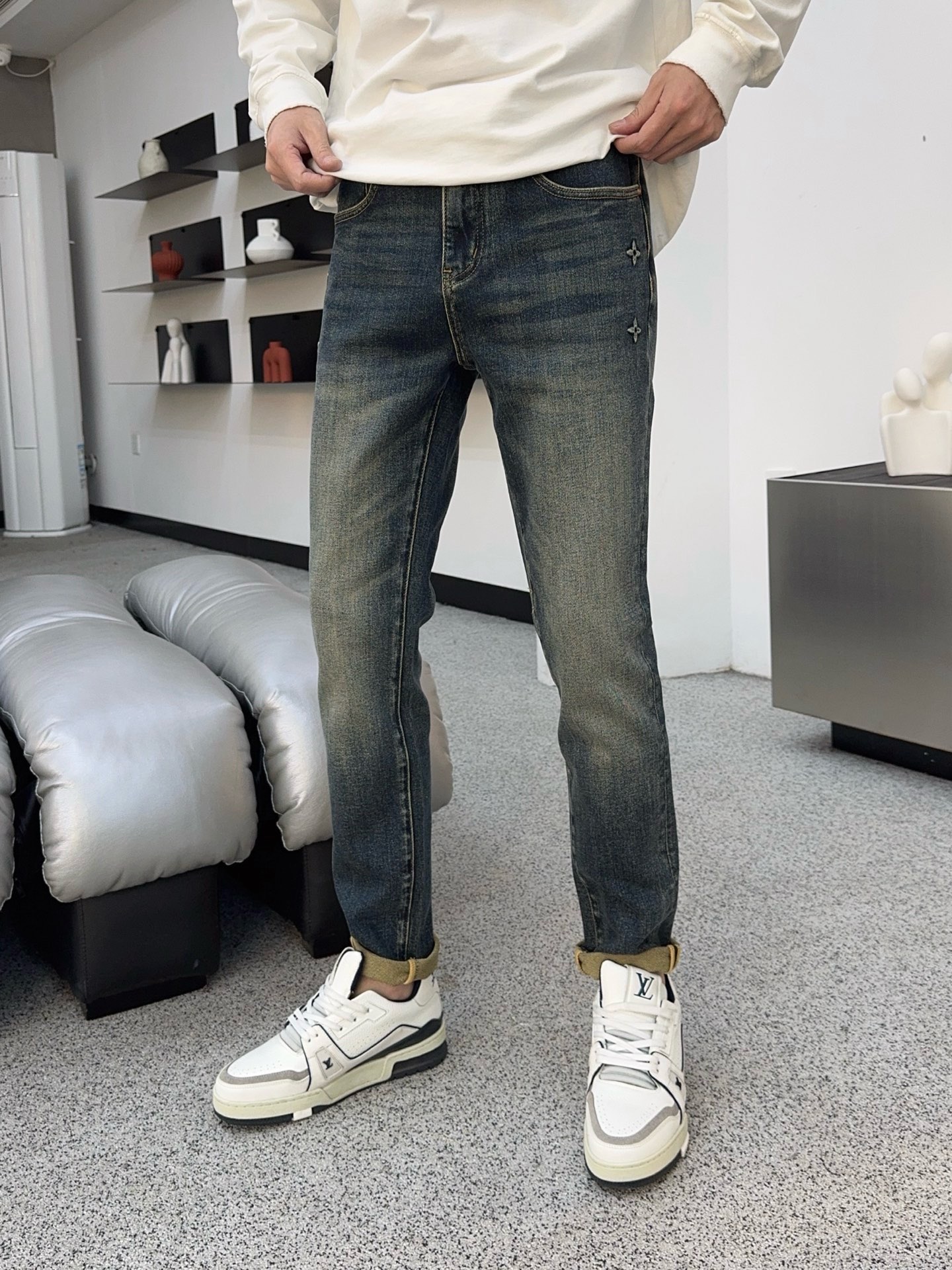 🍁秋冬。独家【首创】❤️🔥原单品质🔥🔥最新品牛仔裤，原版工艺配件，经典图案，面料舒服，裤身工艺设计，潮牌