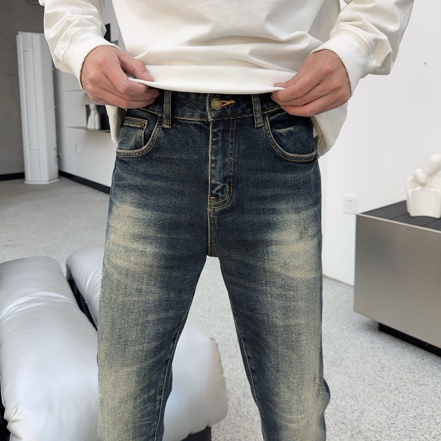 🍁秋冬。独家【首创】❤️🔥原单品质🔥🔥最新品牛仔裤，原版工艺配件，经典图案，面料舒服，裤身工艺设计，潮牌