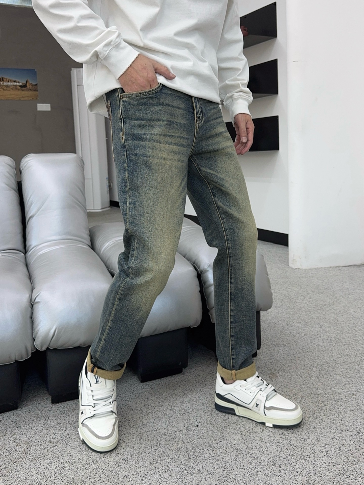 🍁秋冬。独家【首创】❤️🔥原单品质🔥🔥最新品牛仔裤，原版工艺配件，经典图案，面料舒服，裤身工艺设计，潮牌