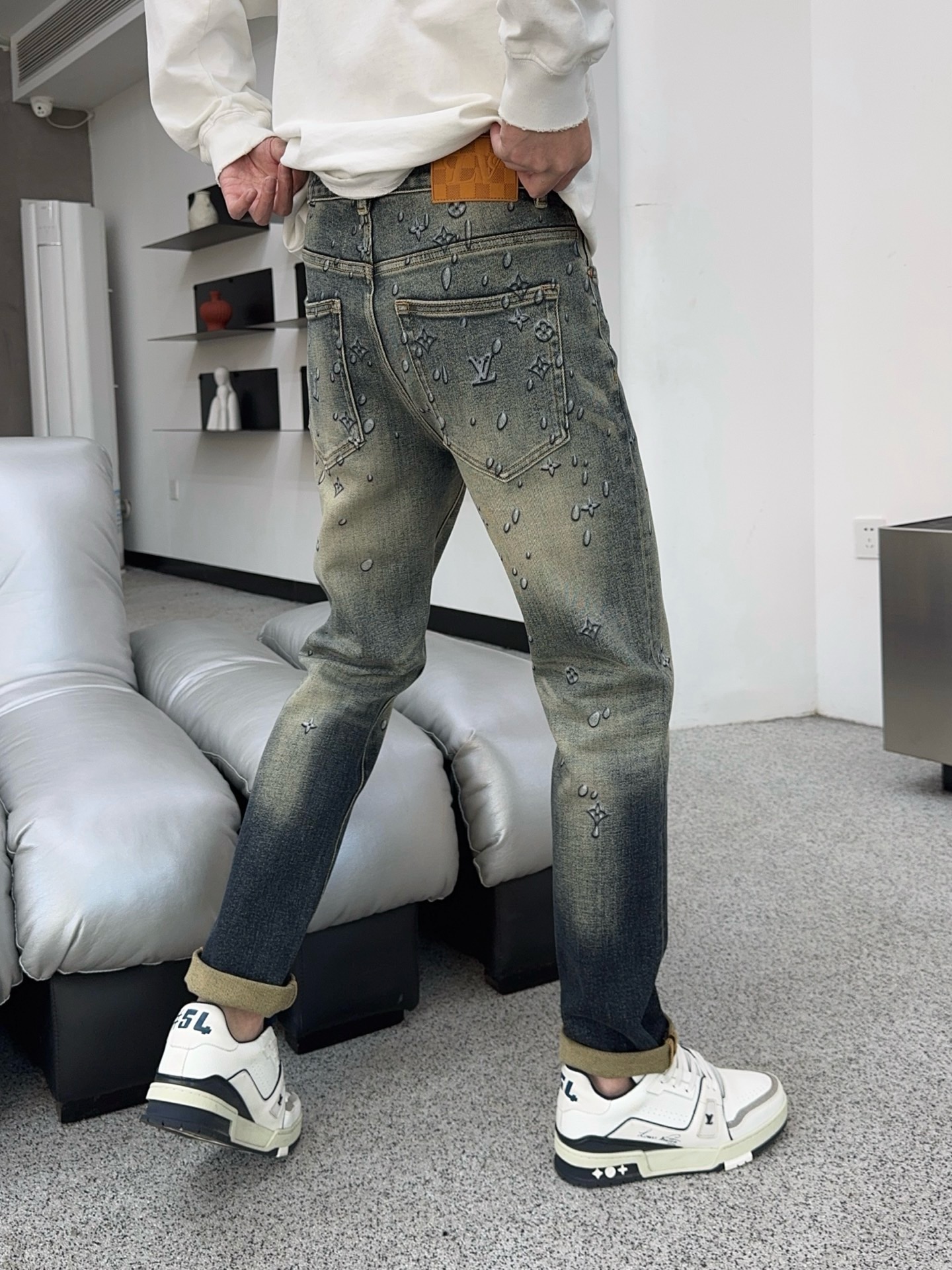 🍁秋冬。独家【首创】❤️🔥原单品质🔥🔥最新品牛仔裤，原版工艺配件，经典图案，面料舒服，裤身工艺设计，潮牌