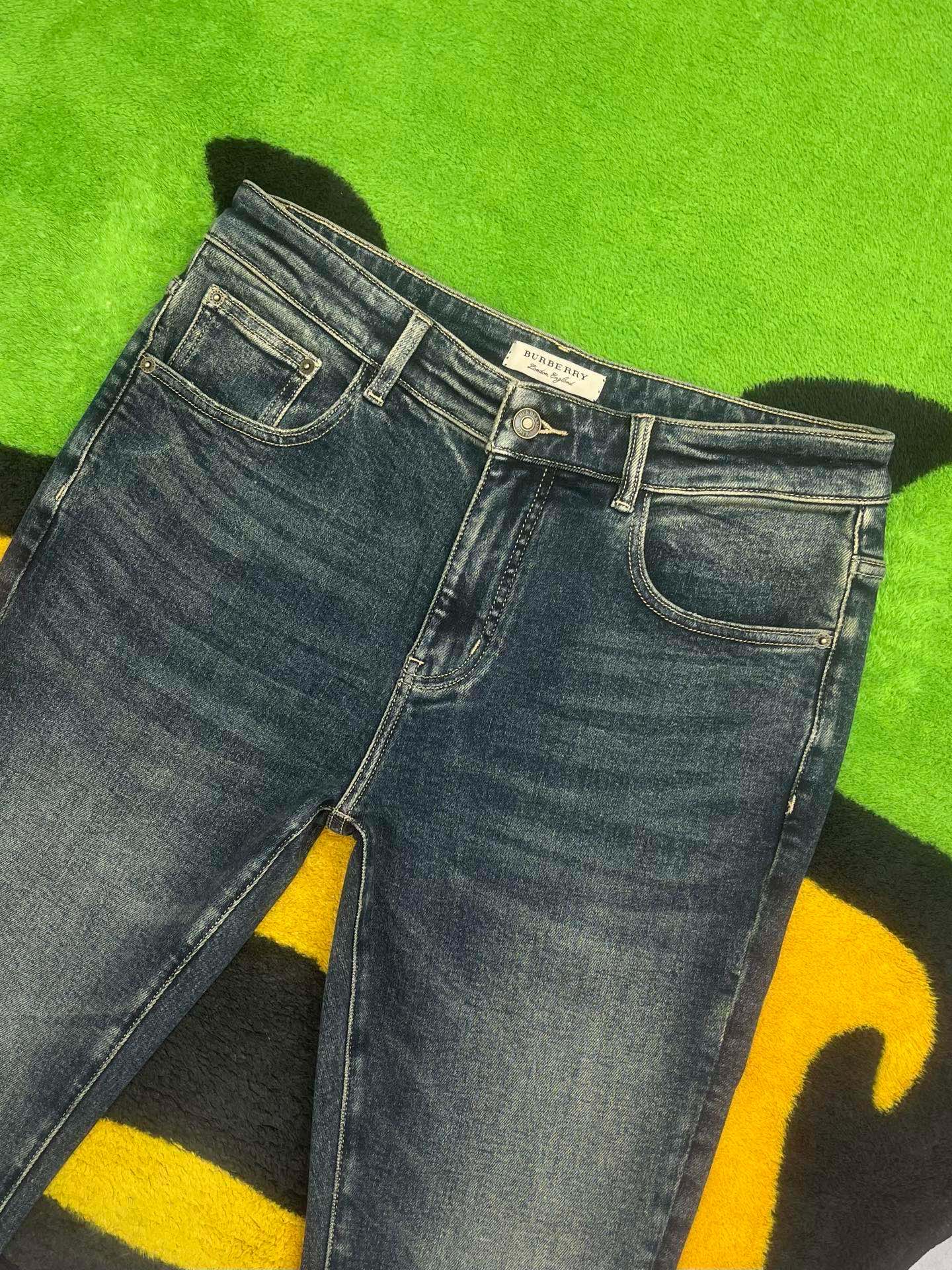 ￼ ￼ ￼ ￼ ²⁰²⁵☘️新品🔥独家【首创】❤️原单品质🍒 爆款🔥牛仔裤👖超级定制款，原版五金，超级重