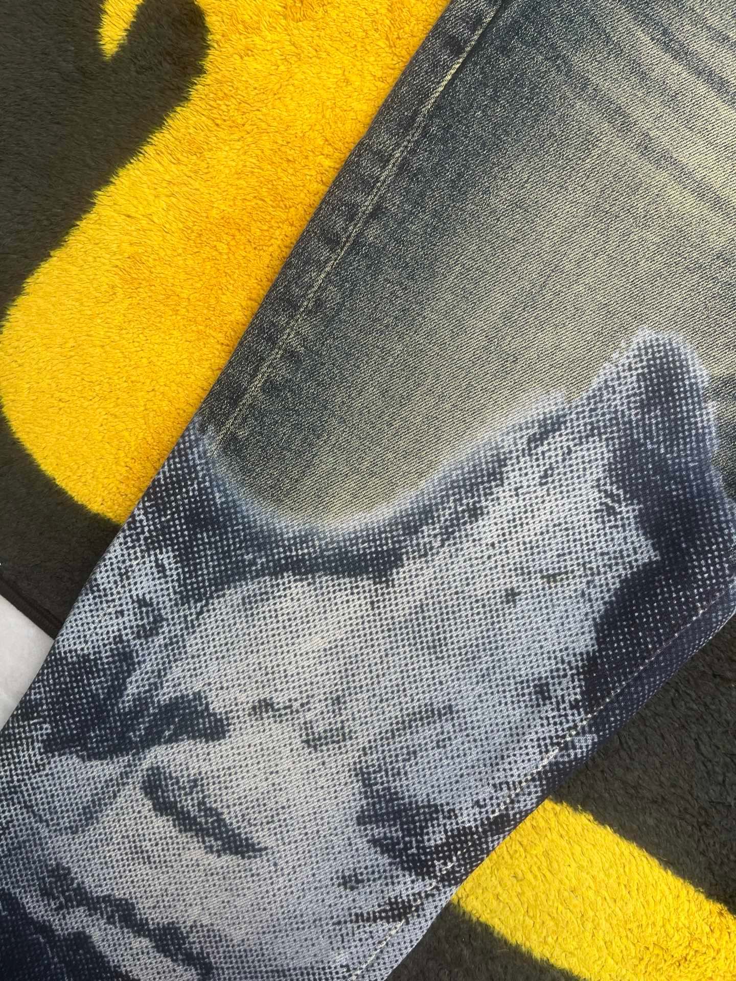 独家爆款火爆上市，🔥🔥原单爆款牛仔裤👖超级定制款形象款，原版五金，超级重工工艺，版型超赞👍细节做工无可挑