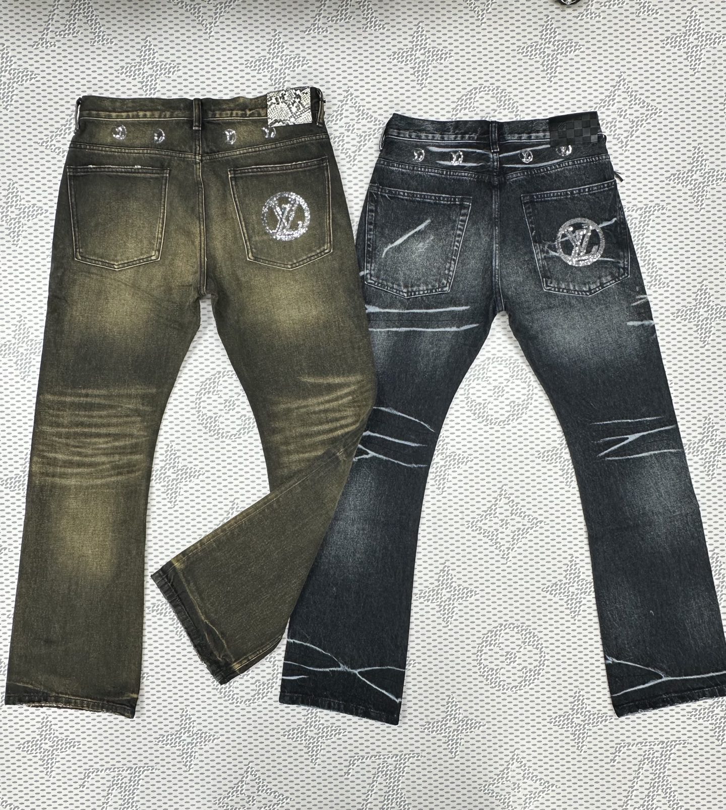 。bling✨🔥微喇🔥独家【首创】❤️原单品质🍒 爆款🔥牛仔裤👖超级定制款，原版五金，超级重工工艺，版型