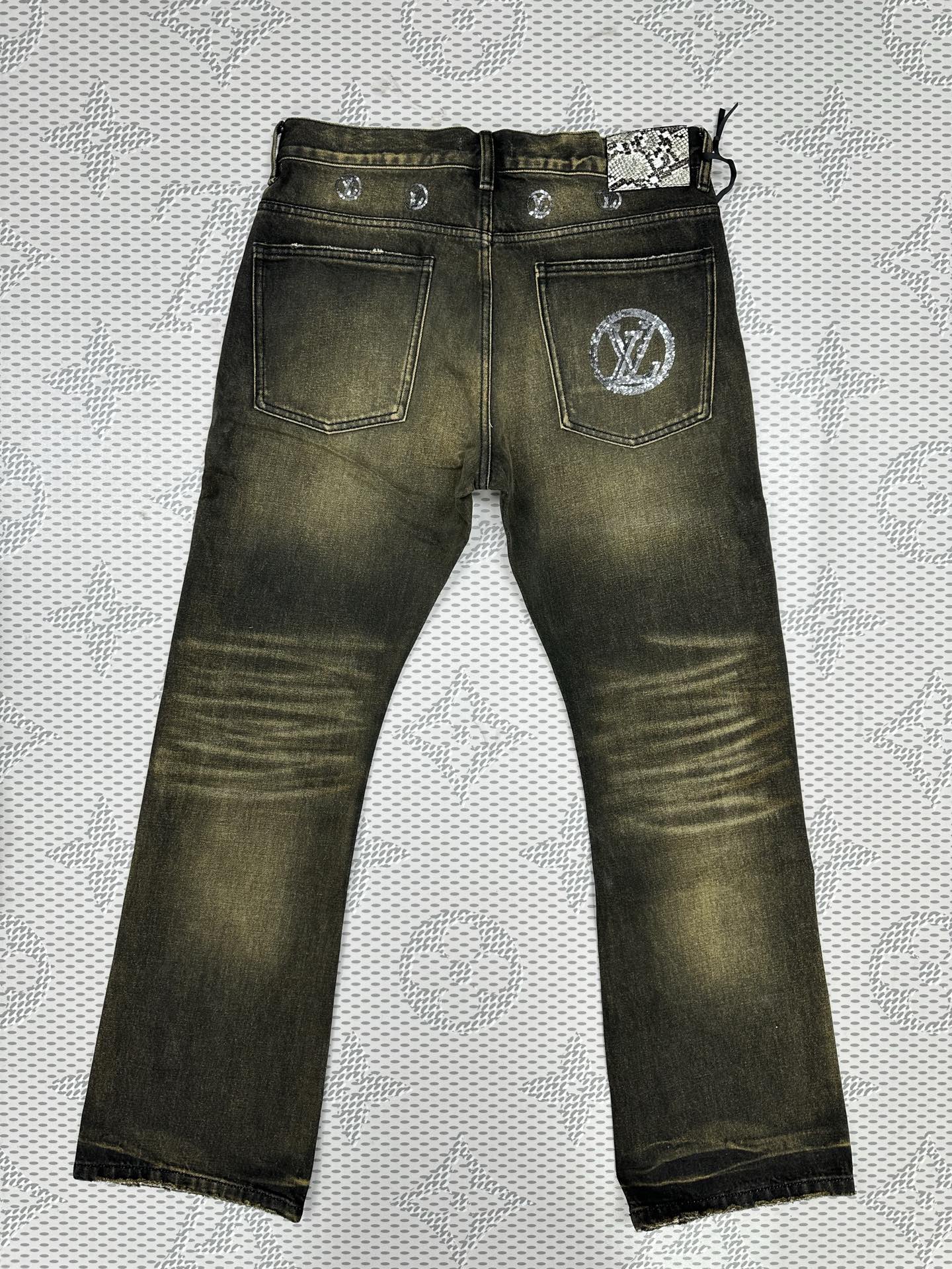 。bling✨🔥微喇🔥独家【首创】❤️原单品质🍒 爆款🔥牛仔裤👖超级定制款，原版五金，超级重工工艺，版型